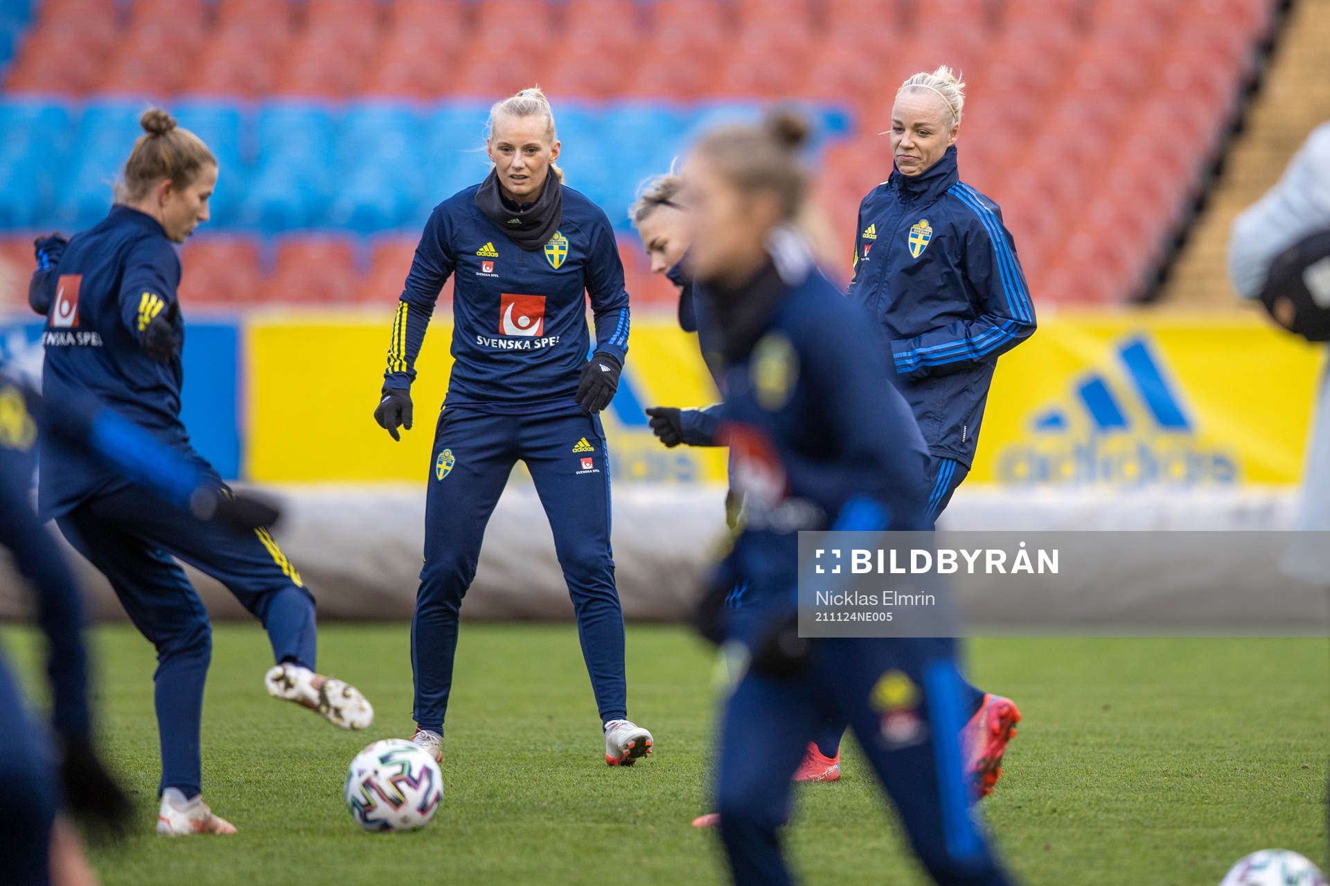 Stina Blackstenius och Carolina Seger