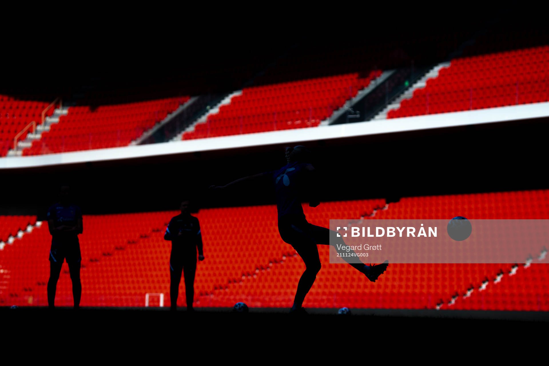 The silhouette of Karina Sævik of the Norwegian women's