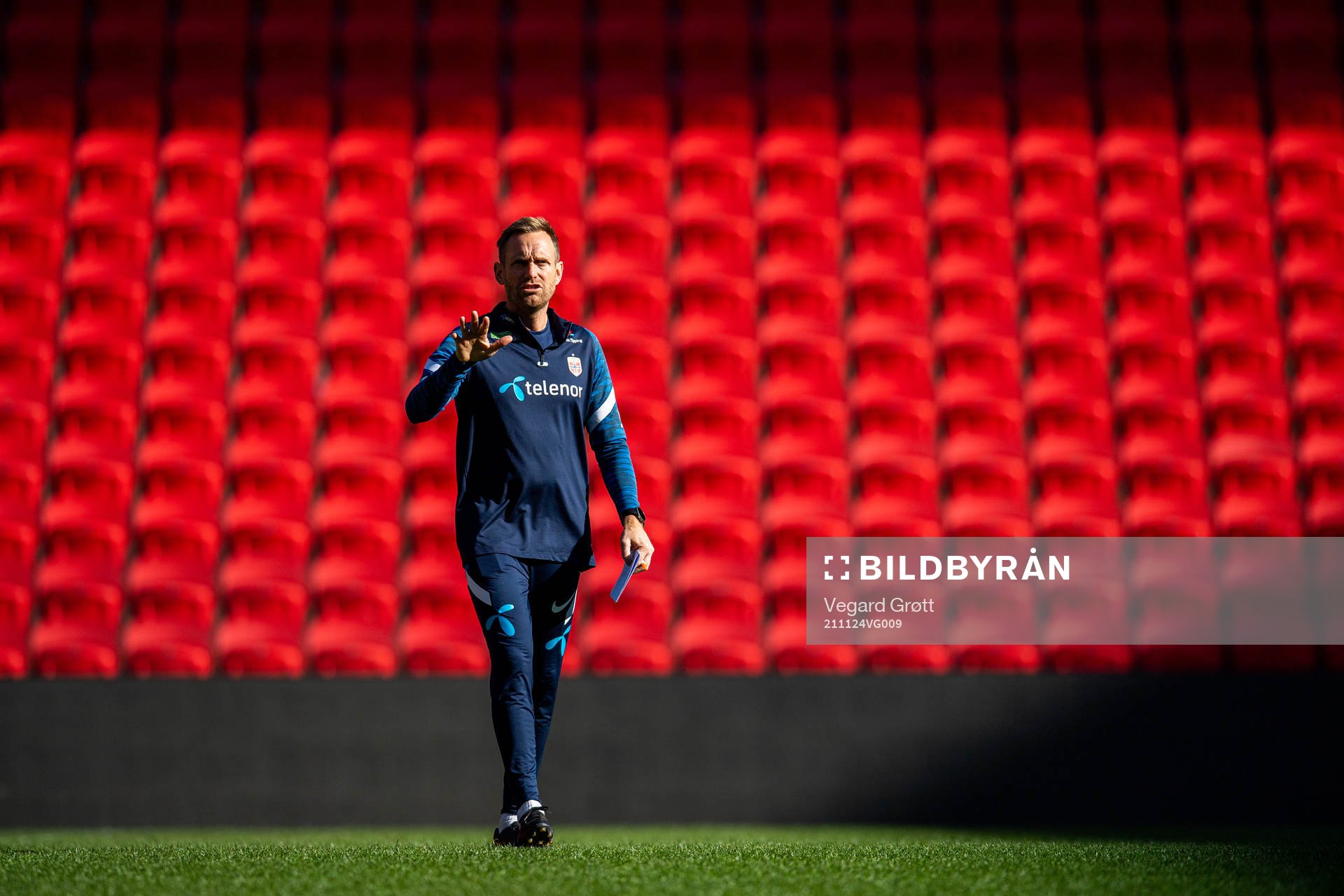 Martin Sjögren, head coach of the Norwegian women's