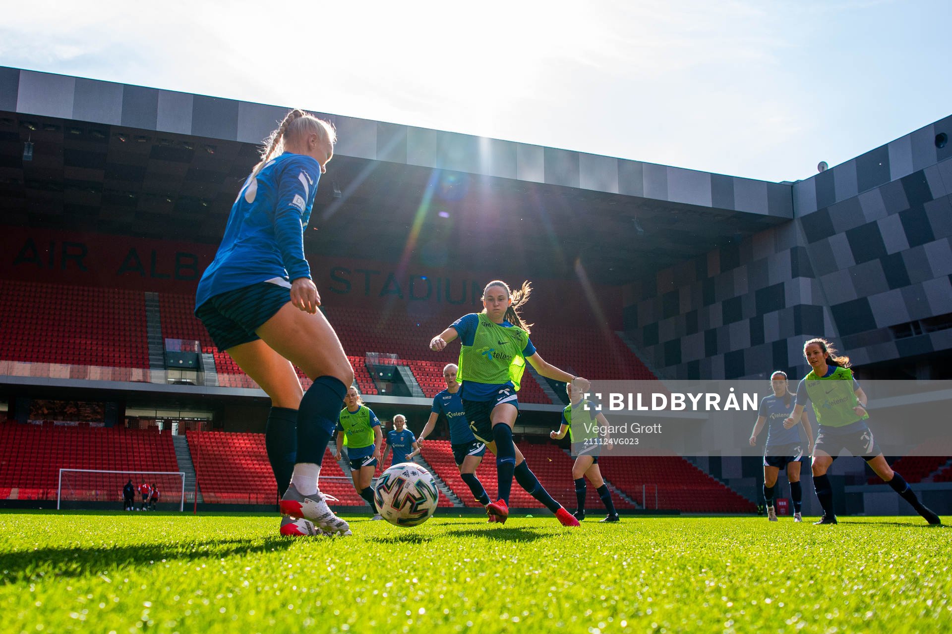 Maria Thorisdottir and Vilde Hasund of the Norwegian