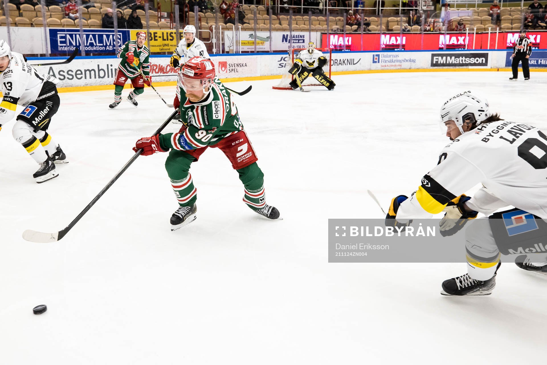 Moras Daniel Ljungren och Västerås Alexandre Lavoie