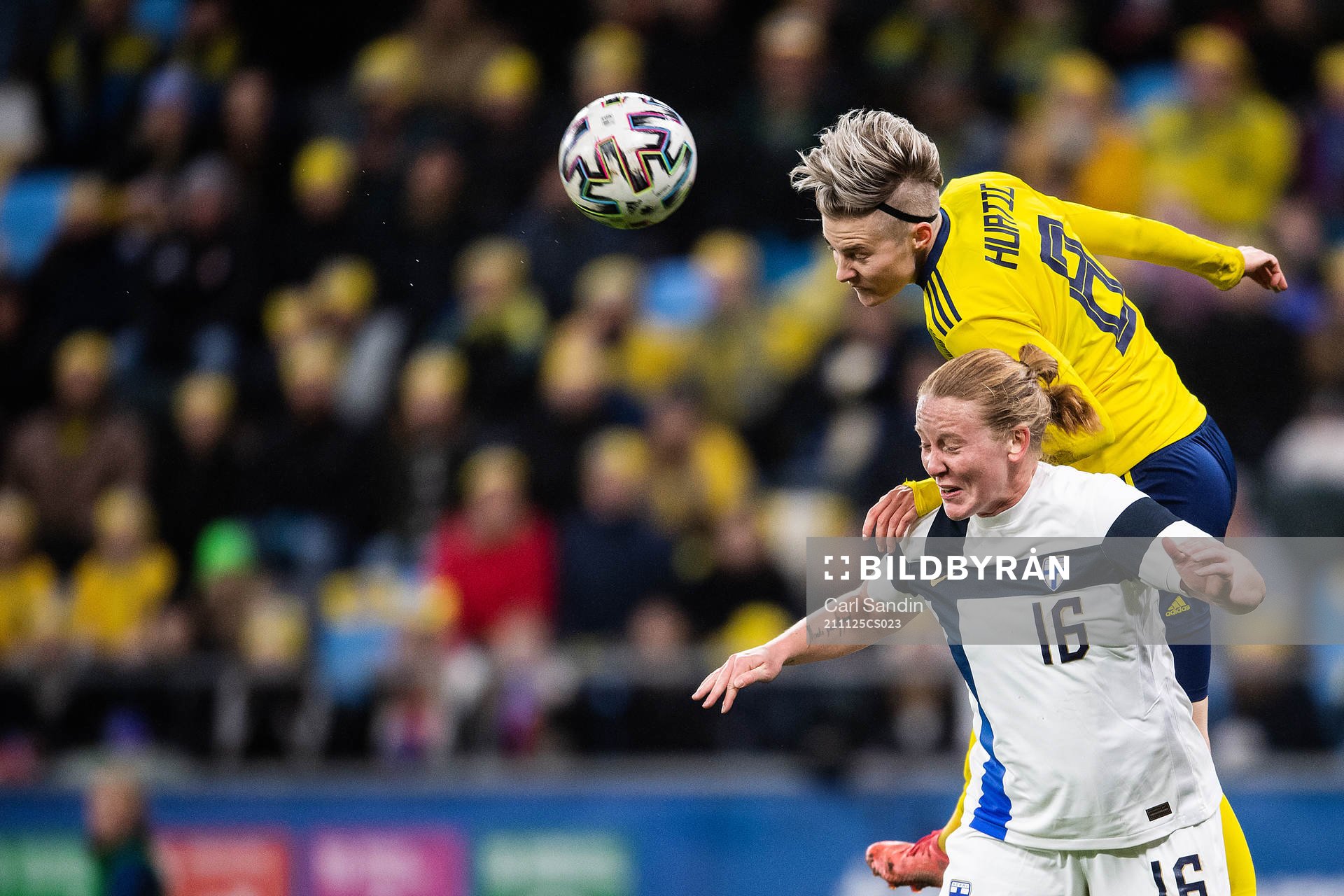 Lina Hurtig of Sweden and Anna Westerlund of Finland