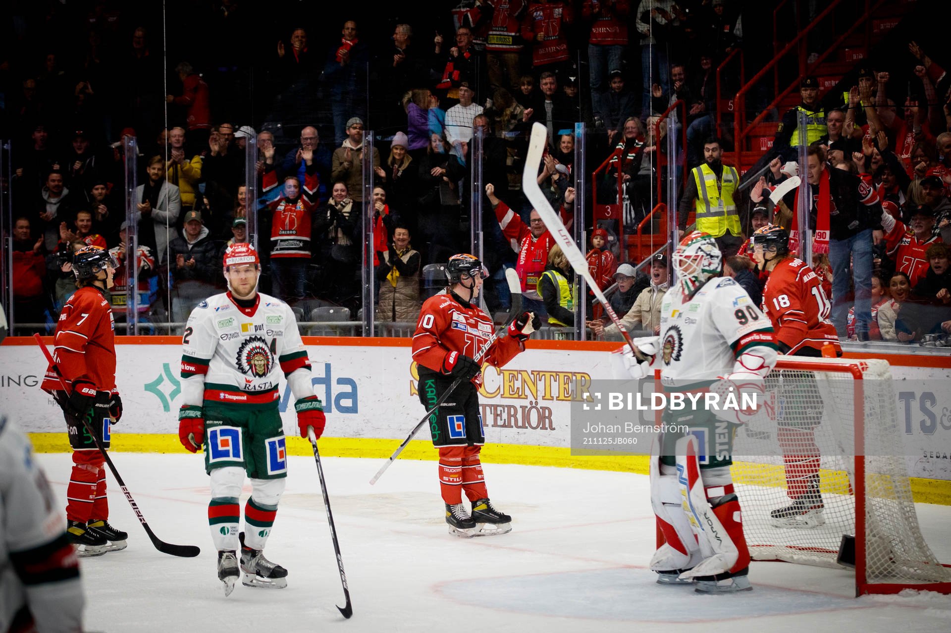 Örebros Elias Ekström gör 5-1 och jublar