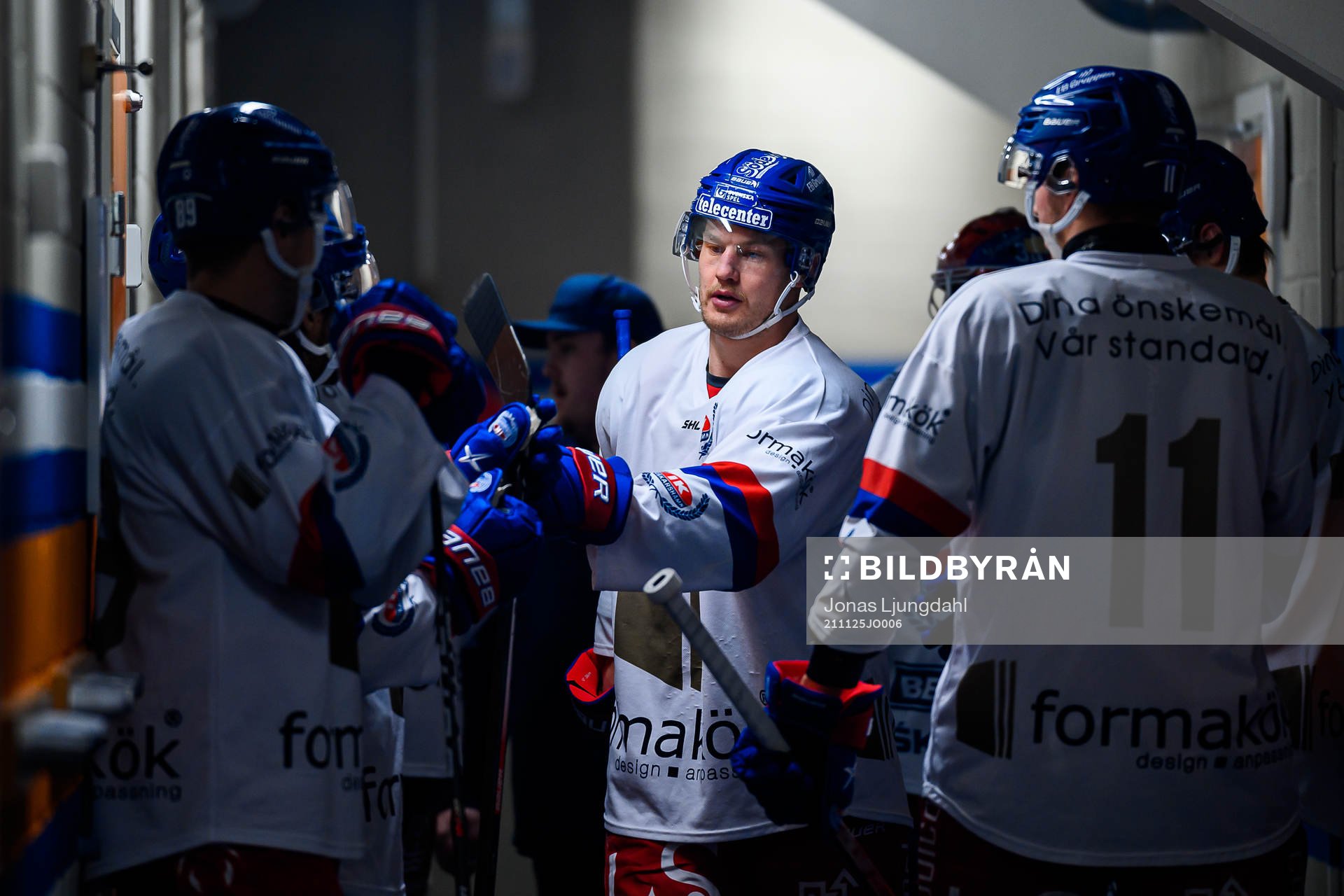 Oskarshamns Jonas Engström före ishockeymatchen i SHL