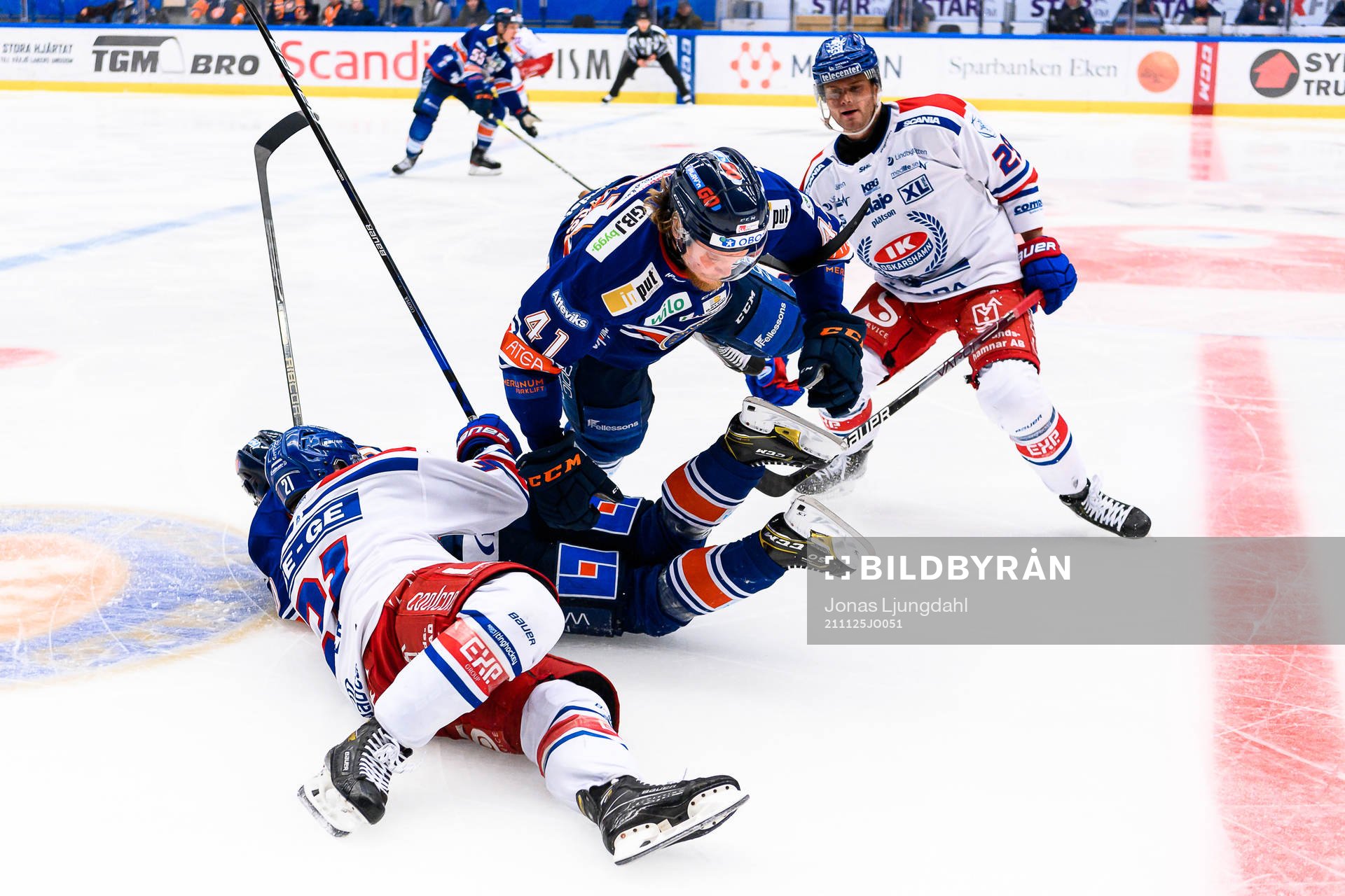 Krock mellan Oskarshamns Brian Cooper, Kim Rosdahl,