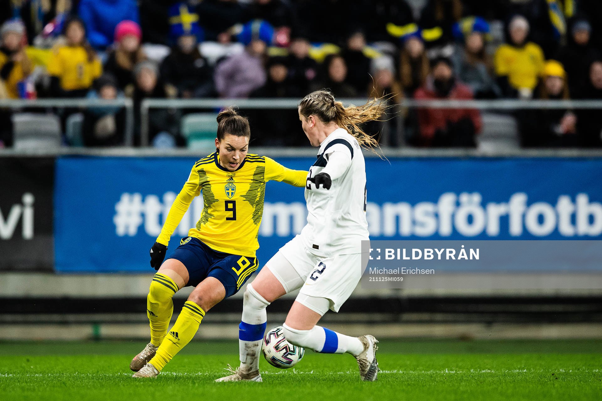 Johanna Rytting Kaneryd of Sweden and Elli Pikkujämsä of