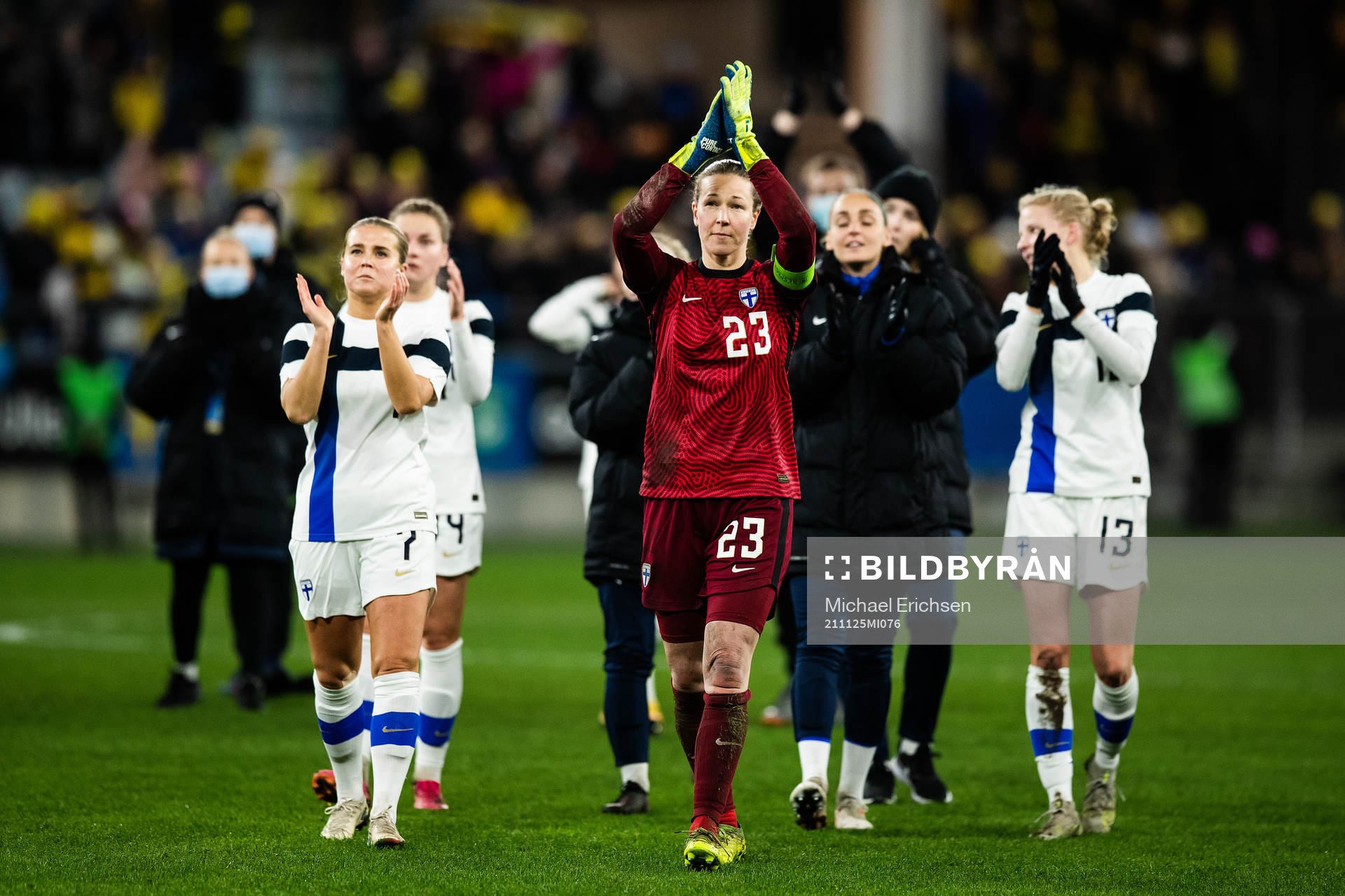 goalkeeper Tinja-Riikka Korpela of Finland