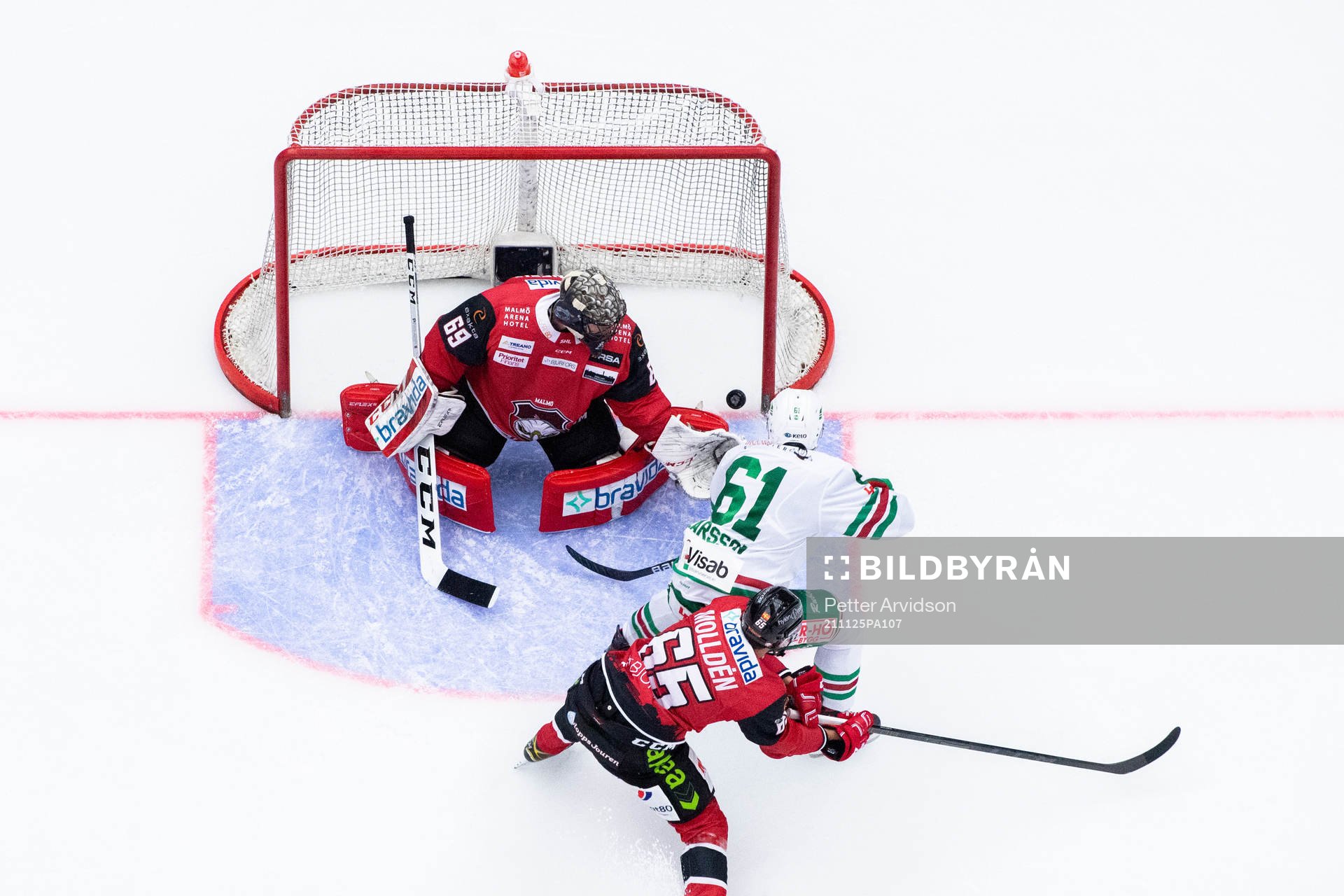 Rögles Ludvig Larsson gör 2-3 bakom Malmö Redhawks