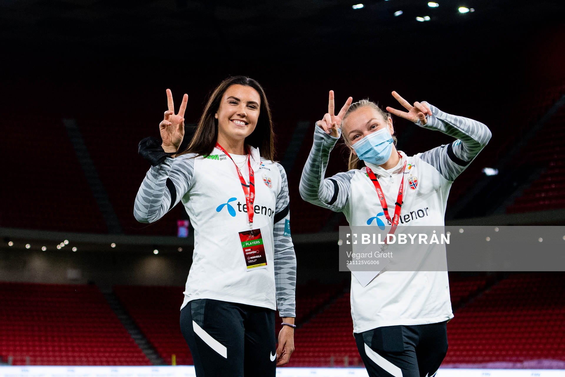 Ingrid Syrstad Engen and Frida Maanum of Norway