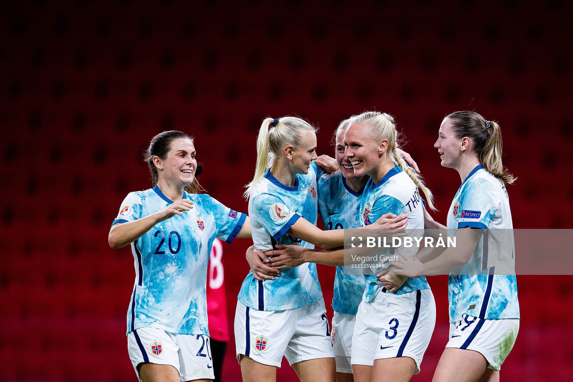 Maria Thorisdottir of Norway celebrates