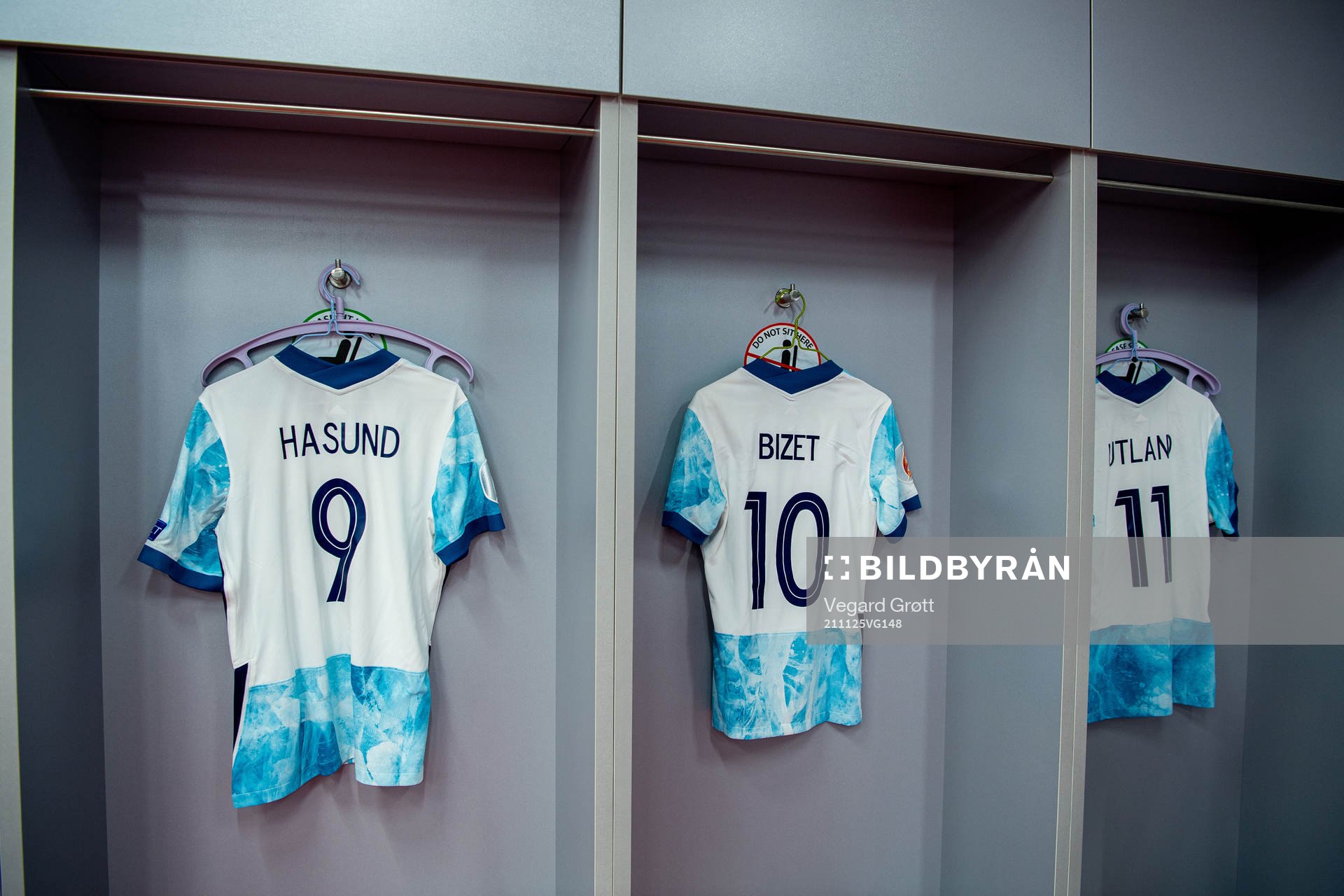 The kits of Vilde Hasund, Celin Bizet Ildhusøy and