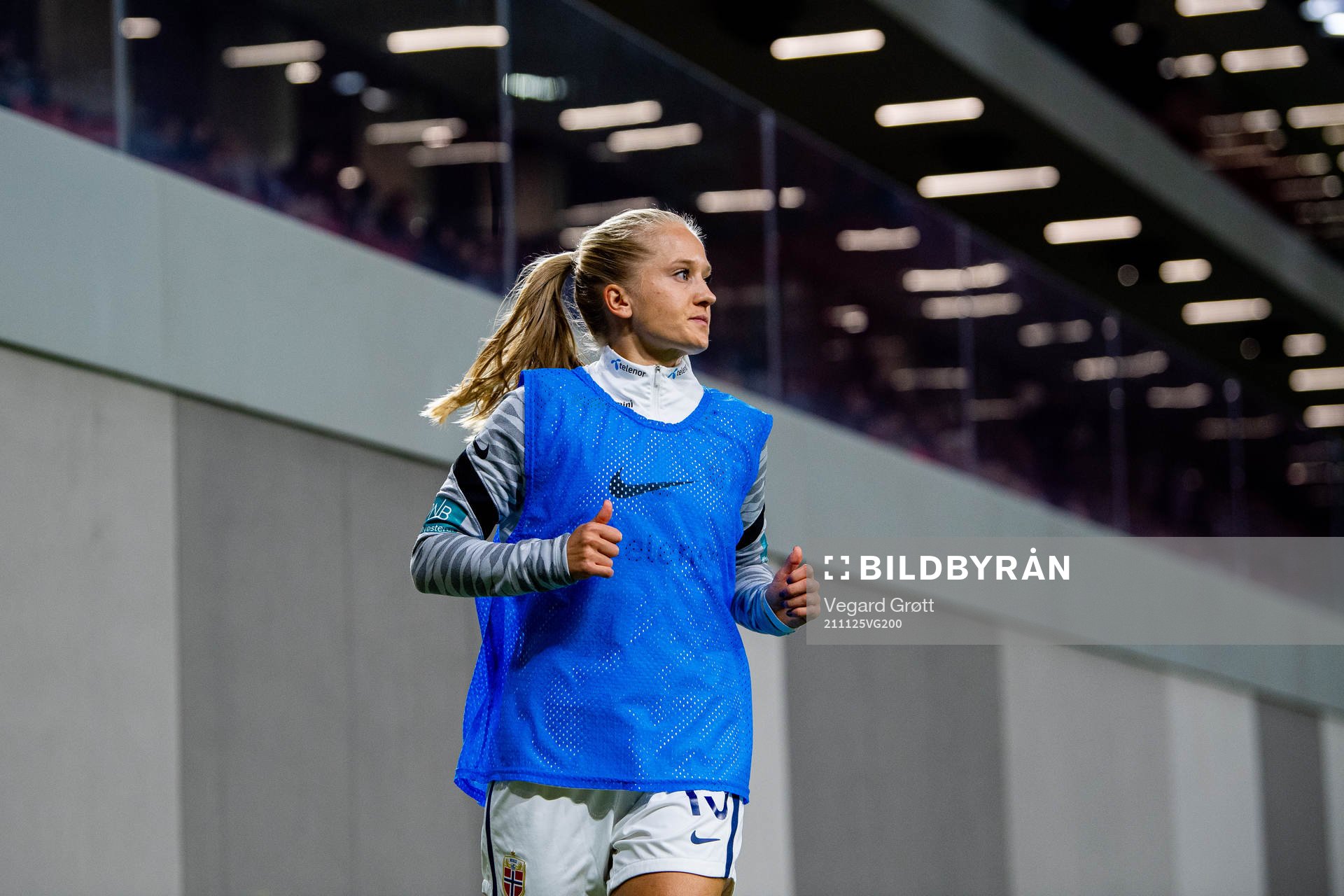 Amalie Vevle Eikeland of Norway warms up