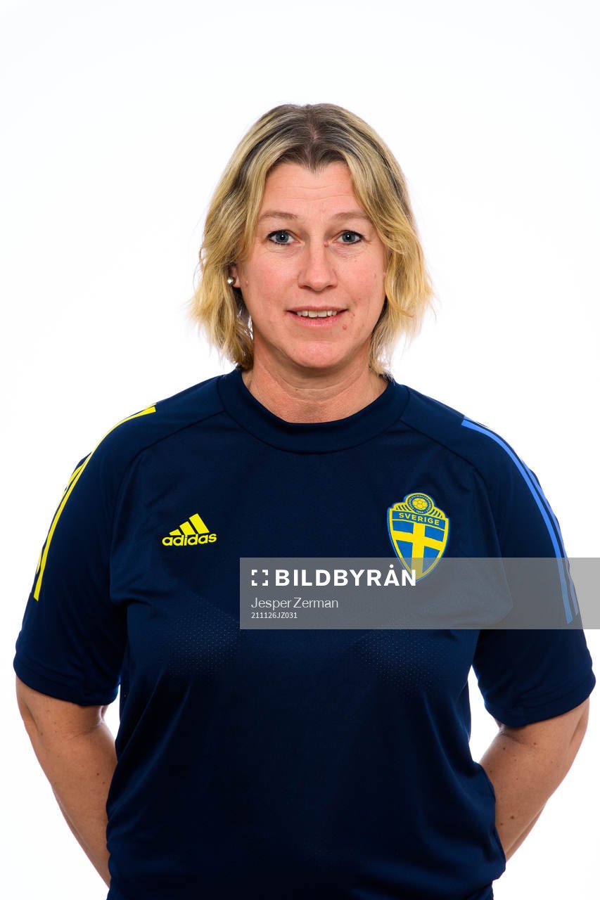 Tränare Anna Stoltze i F16-landslaget