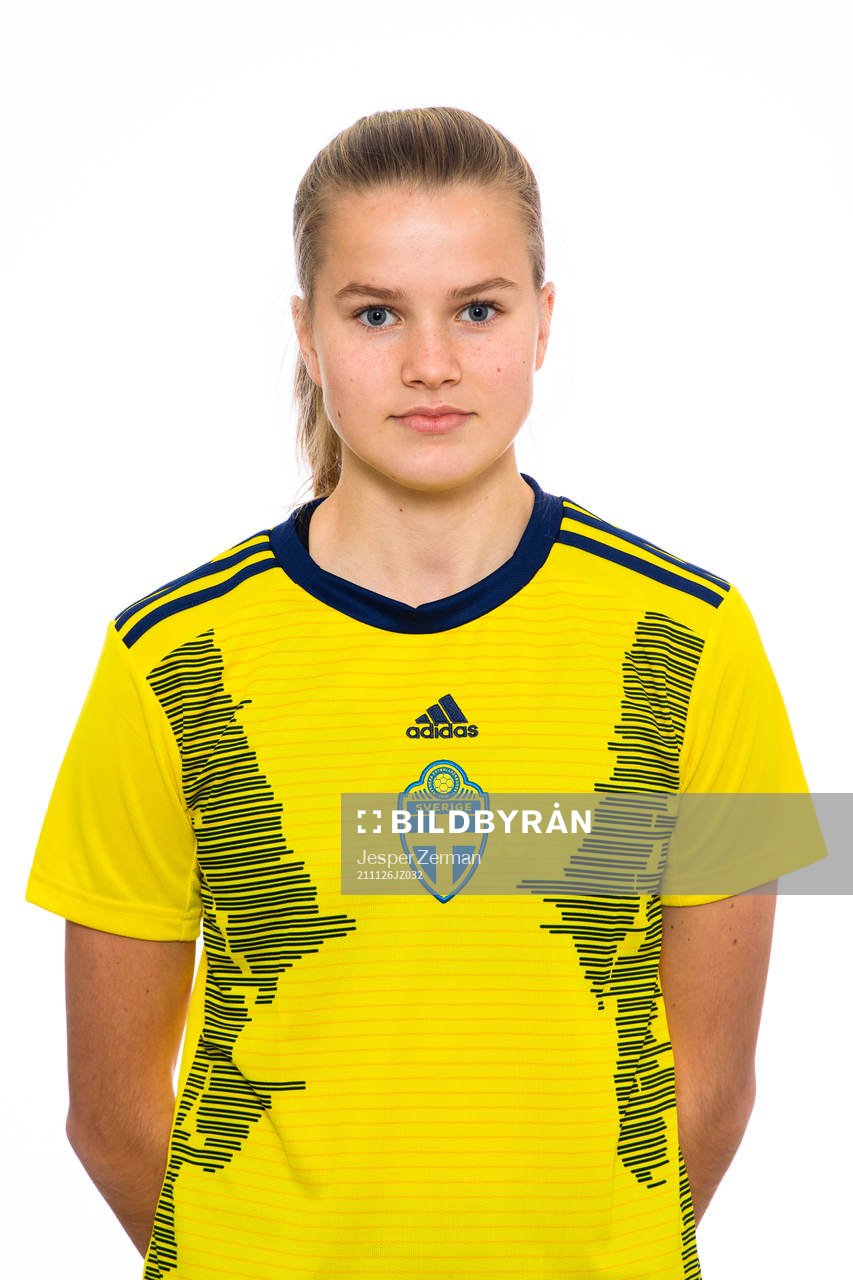 Sara Frigren i F16-landslaget