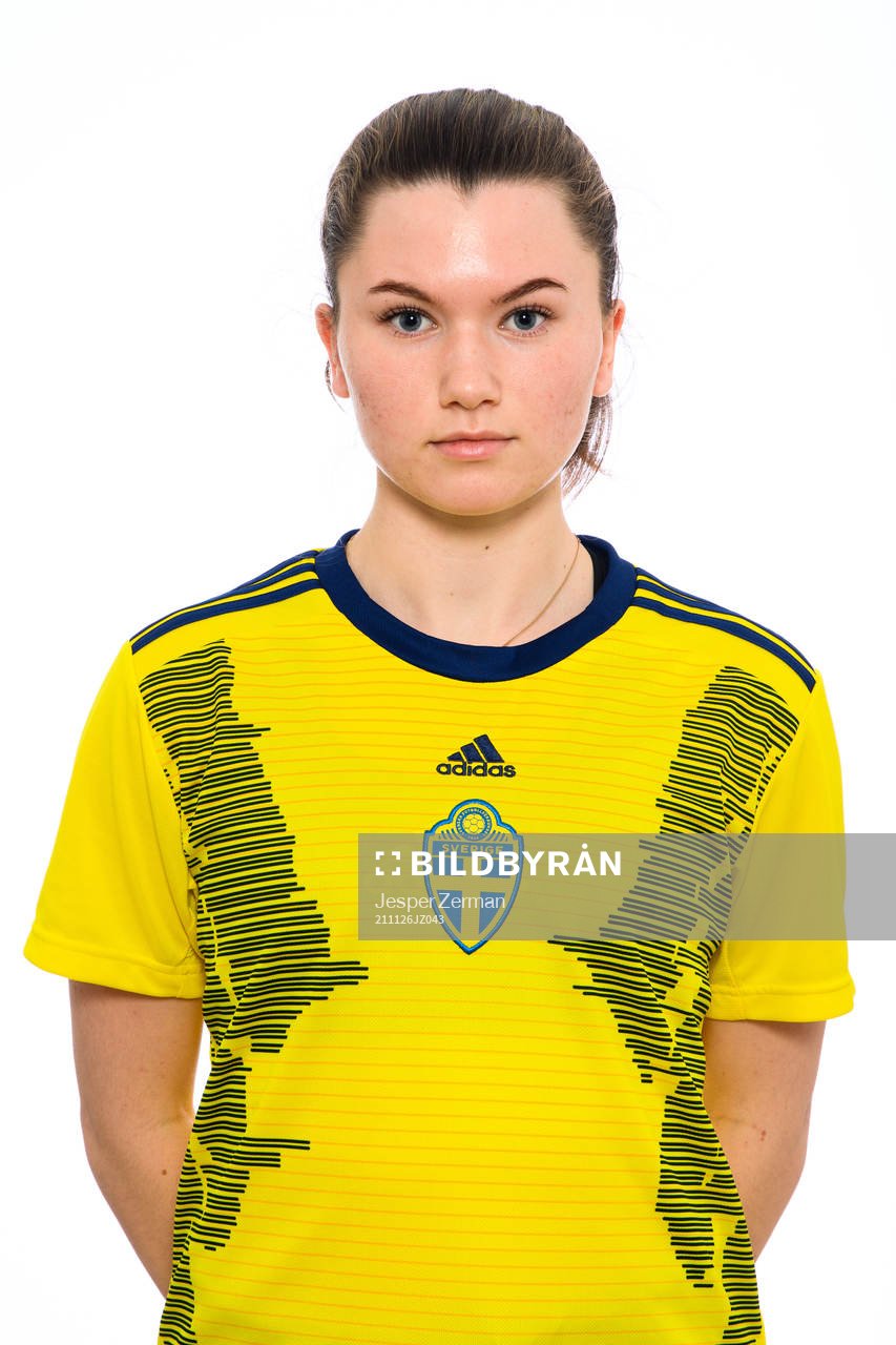 Filippa Kollryd i F16-landslaget