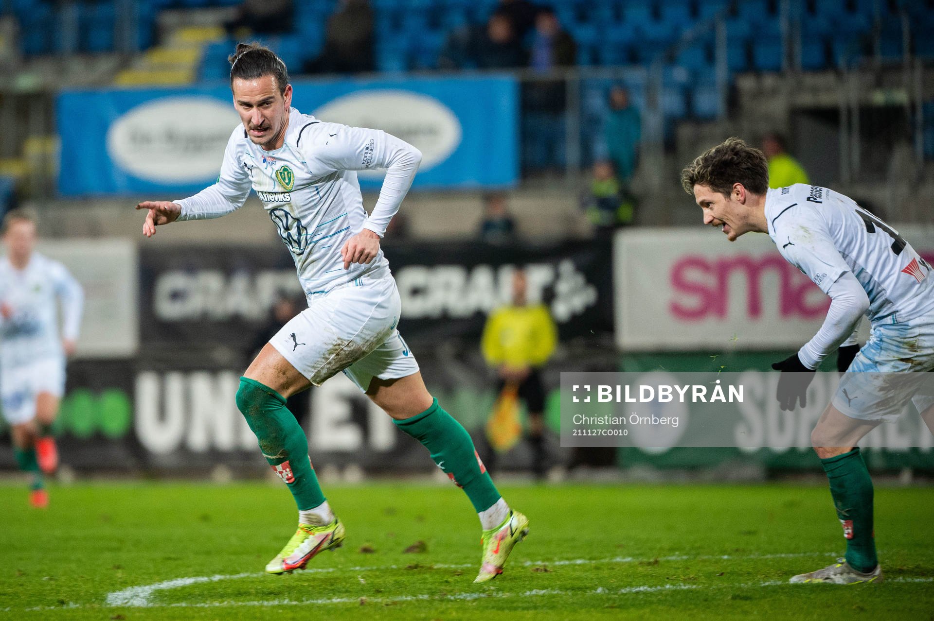 Jönköpings Edin Hamidovic jublar