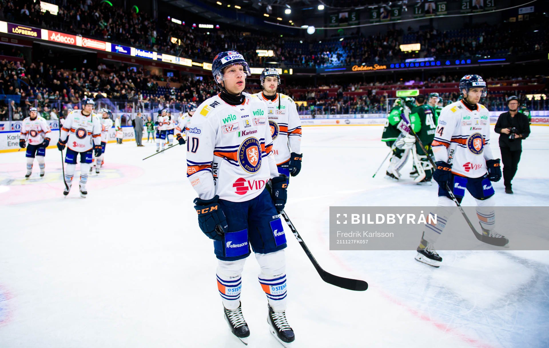 Växjös Richard Gynge  deppar med lagkamrater