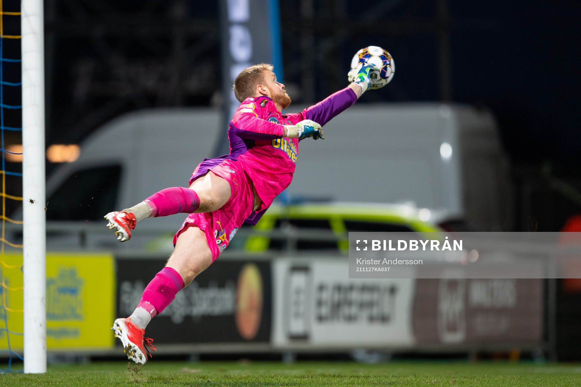 Falkenbergs målvakt Tim Erlandsson