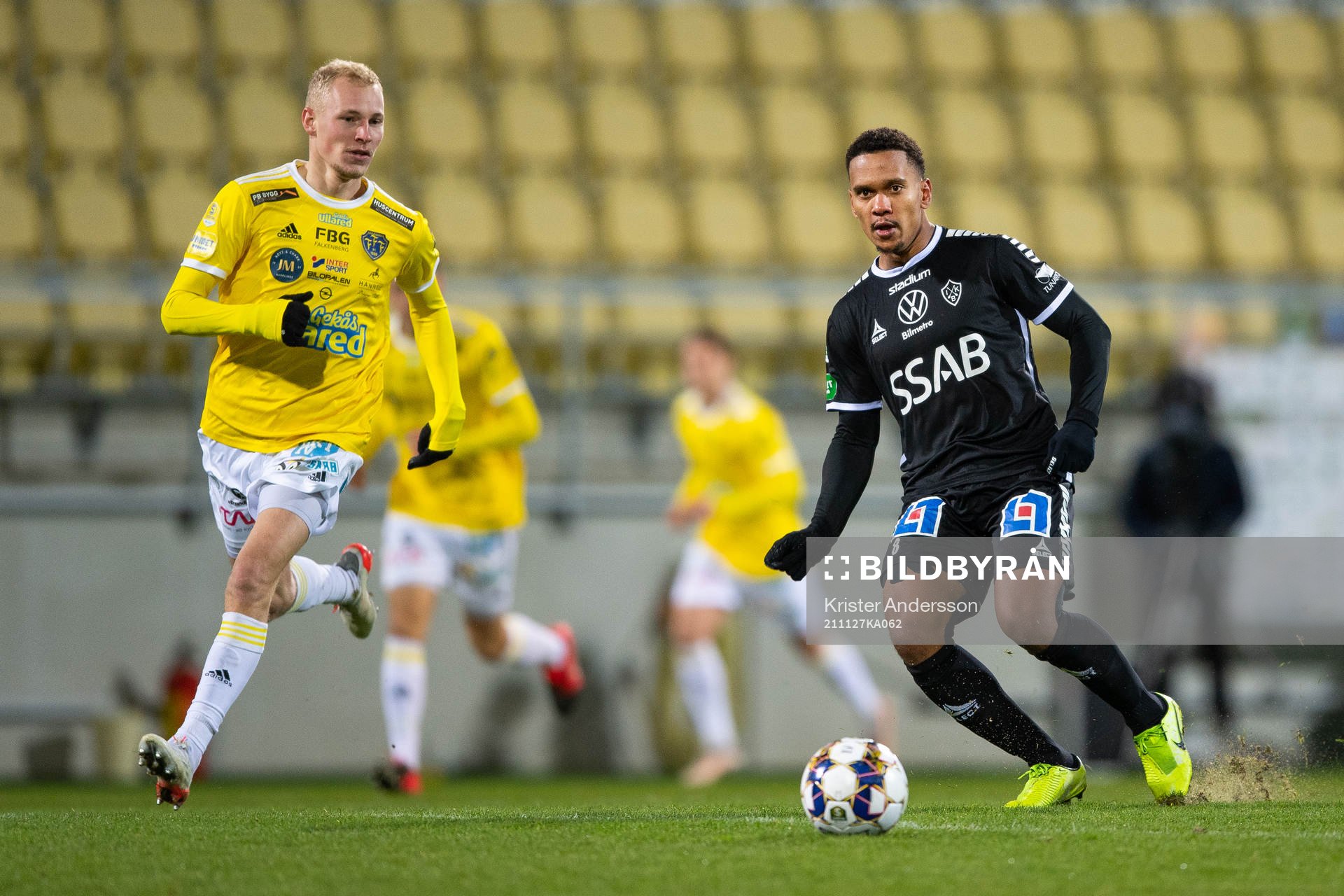 Falkenbergs Adam Bergmark Wiberg och Brages Seth Kanteh