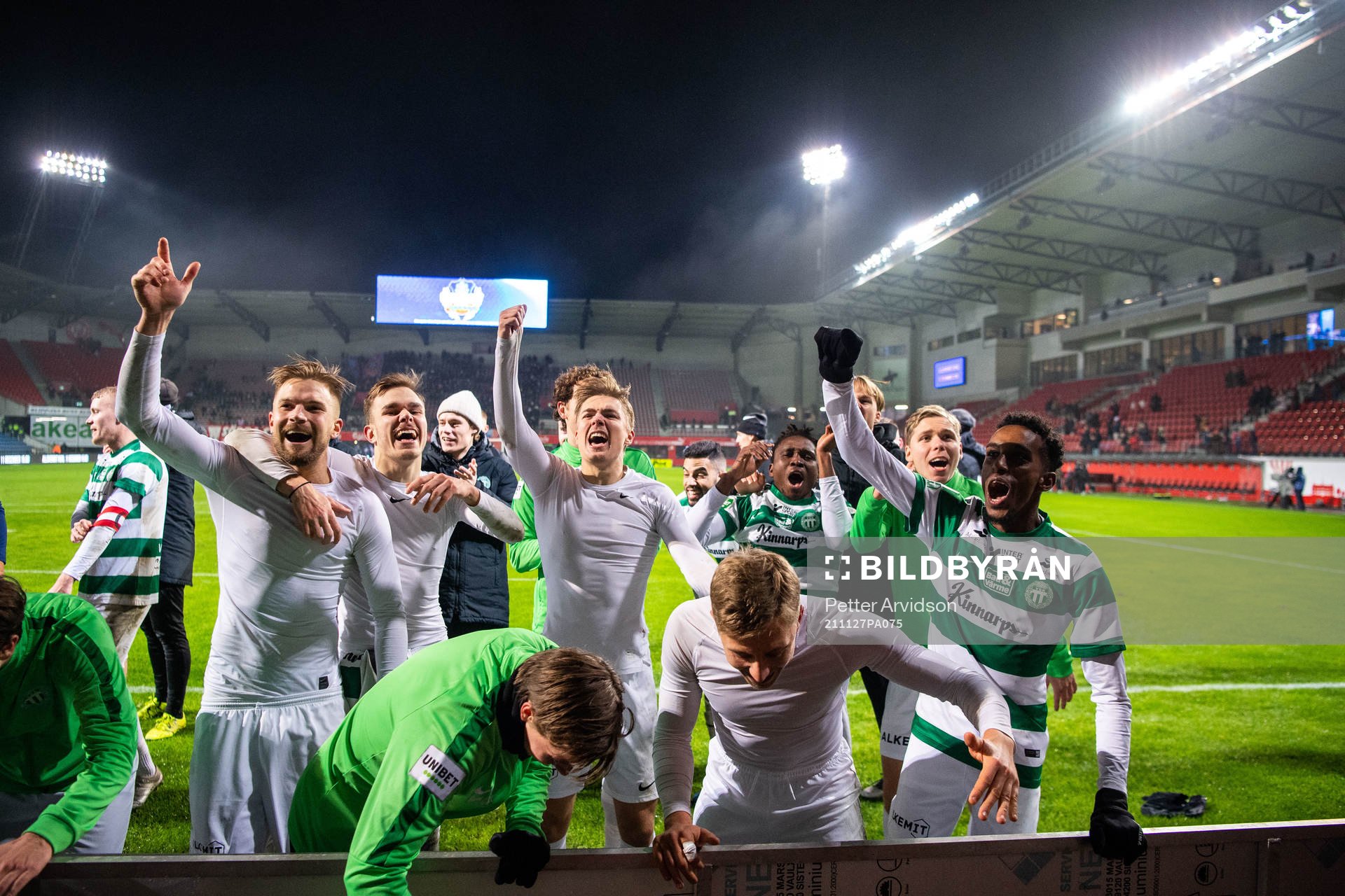 Västerås spelare jublar