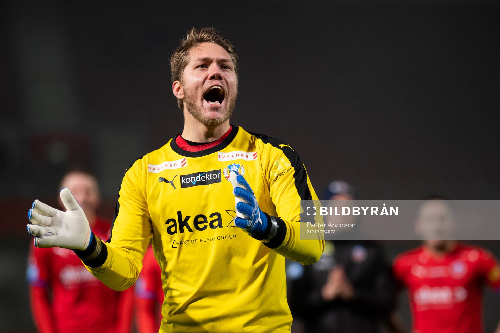 Helsingborgs målvakt Kalle Joelsson jublar