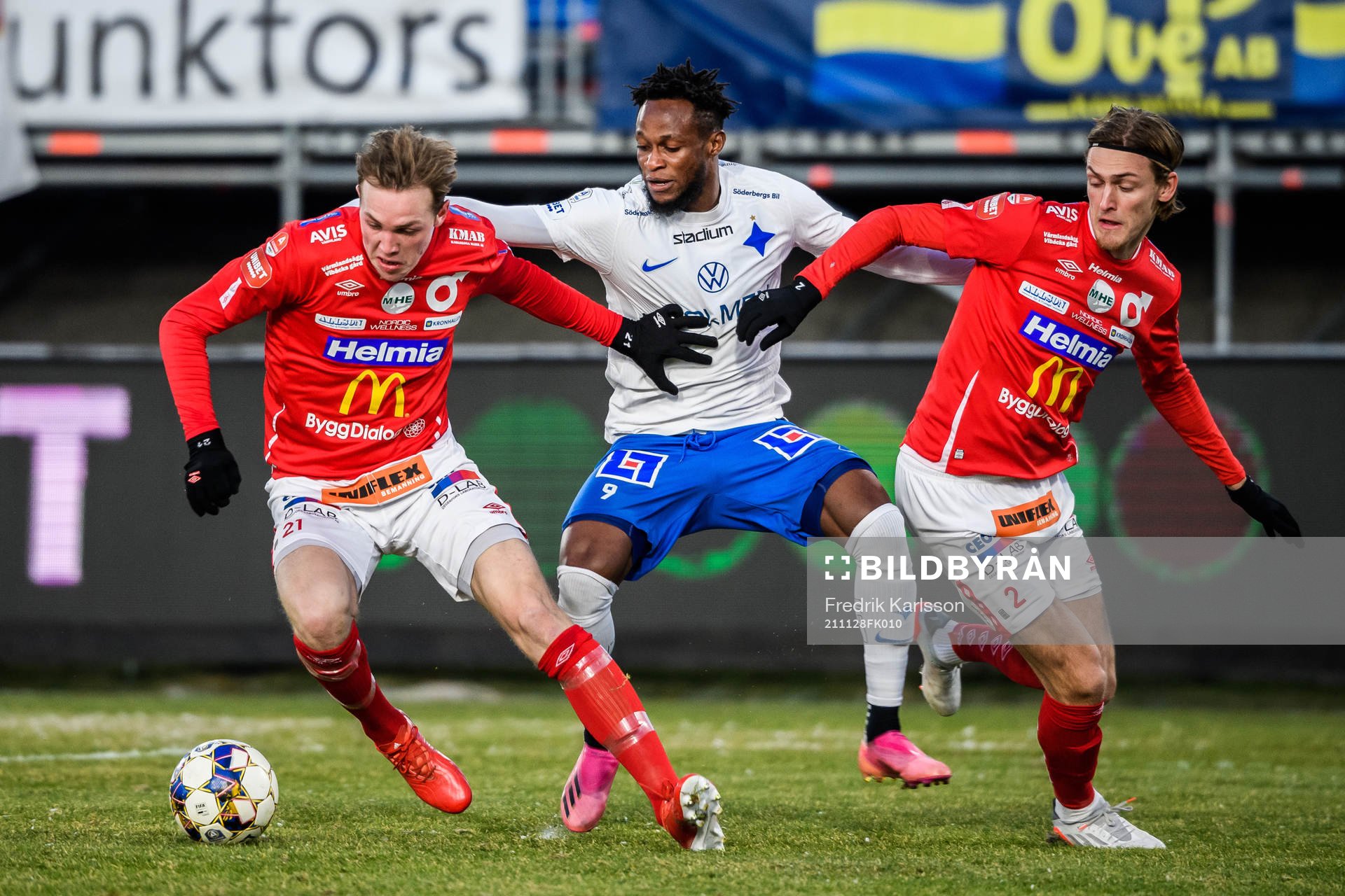 Degerfors Adam Carlén och Gustav Granath mot IFK
