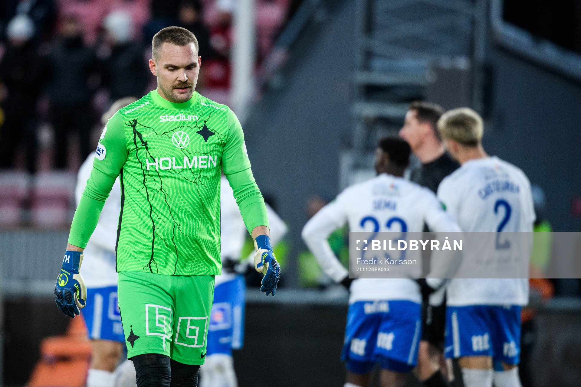 IFK Norrköpings målvakt Oscar Jansson deppar