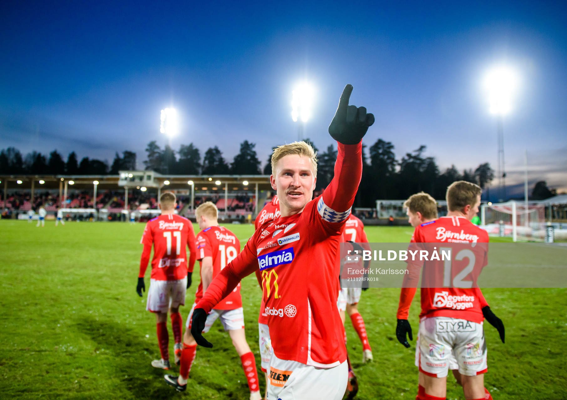 Degerfors Oliver Ekroth jublar