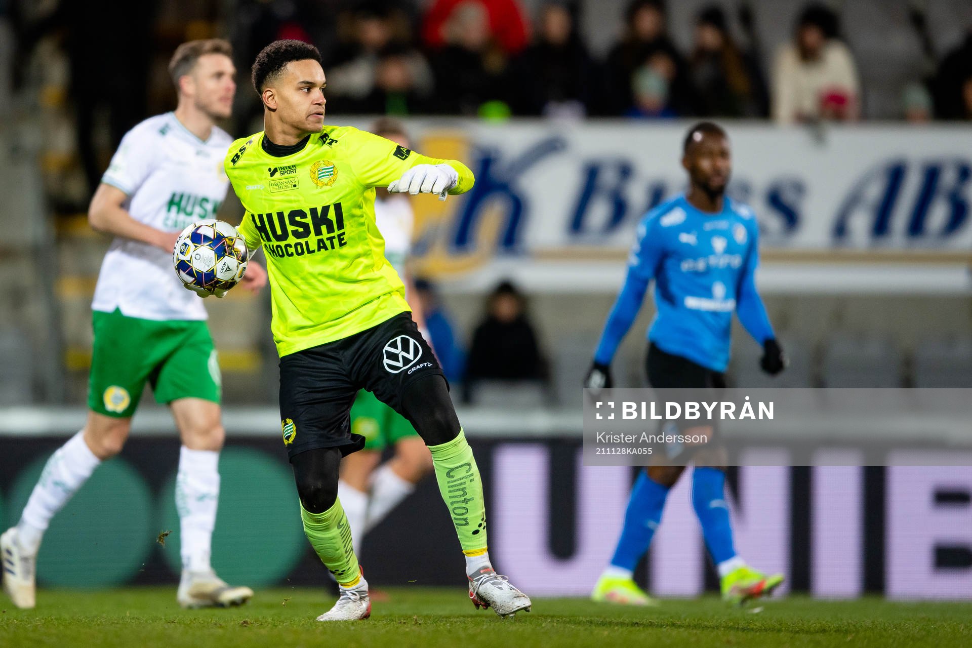 Hammarbys målvakt Oliver Dovin