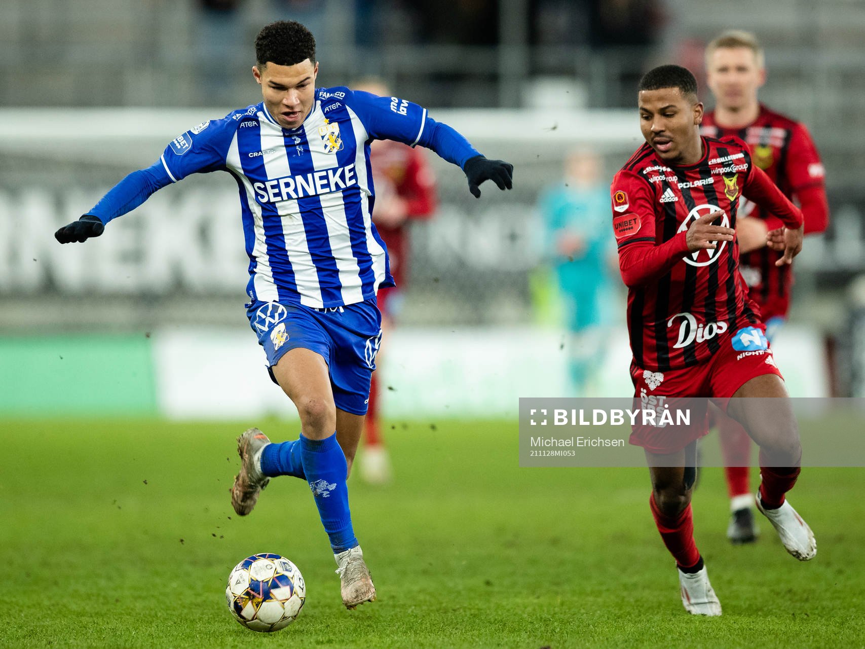 IFK Göteborgs Alexander Jallow och Östersunds Nebiyou