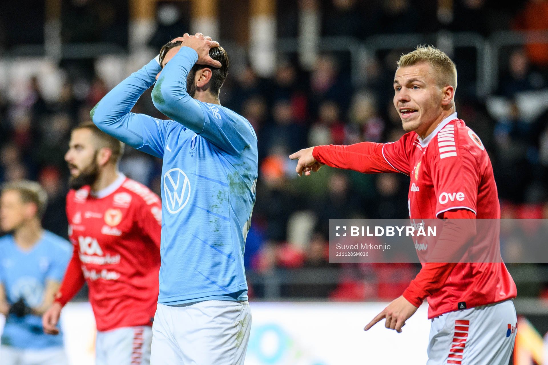 Malmö FFs Adi Nalic deppar