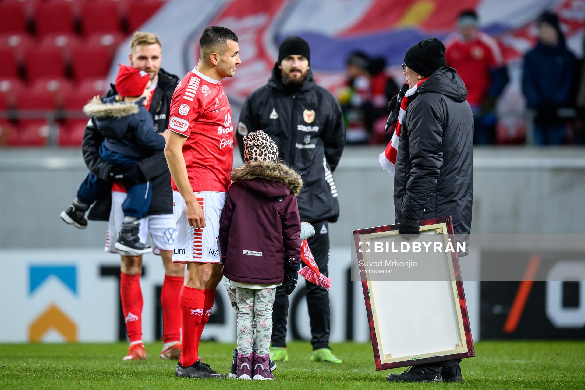 Kalmars Emin Nouri avtackas