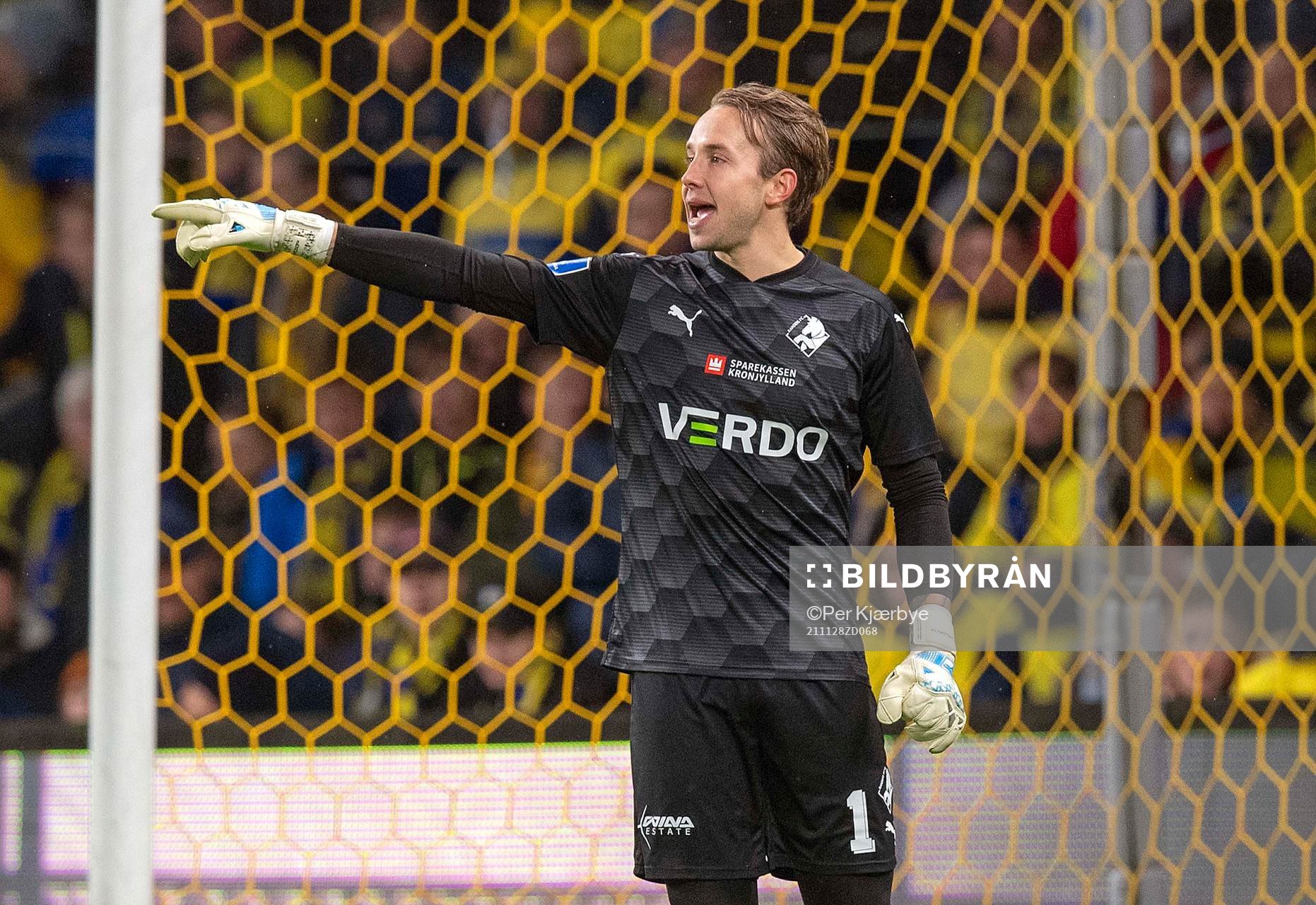 [DK=20211128: Patrik Carlgren, Randers FC]