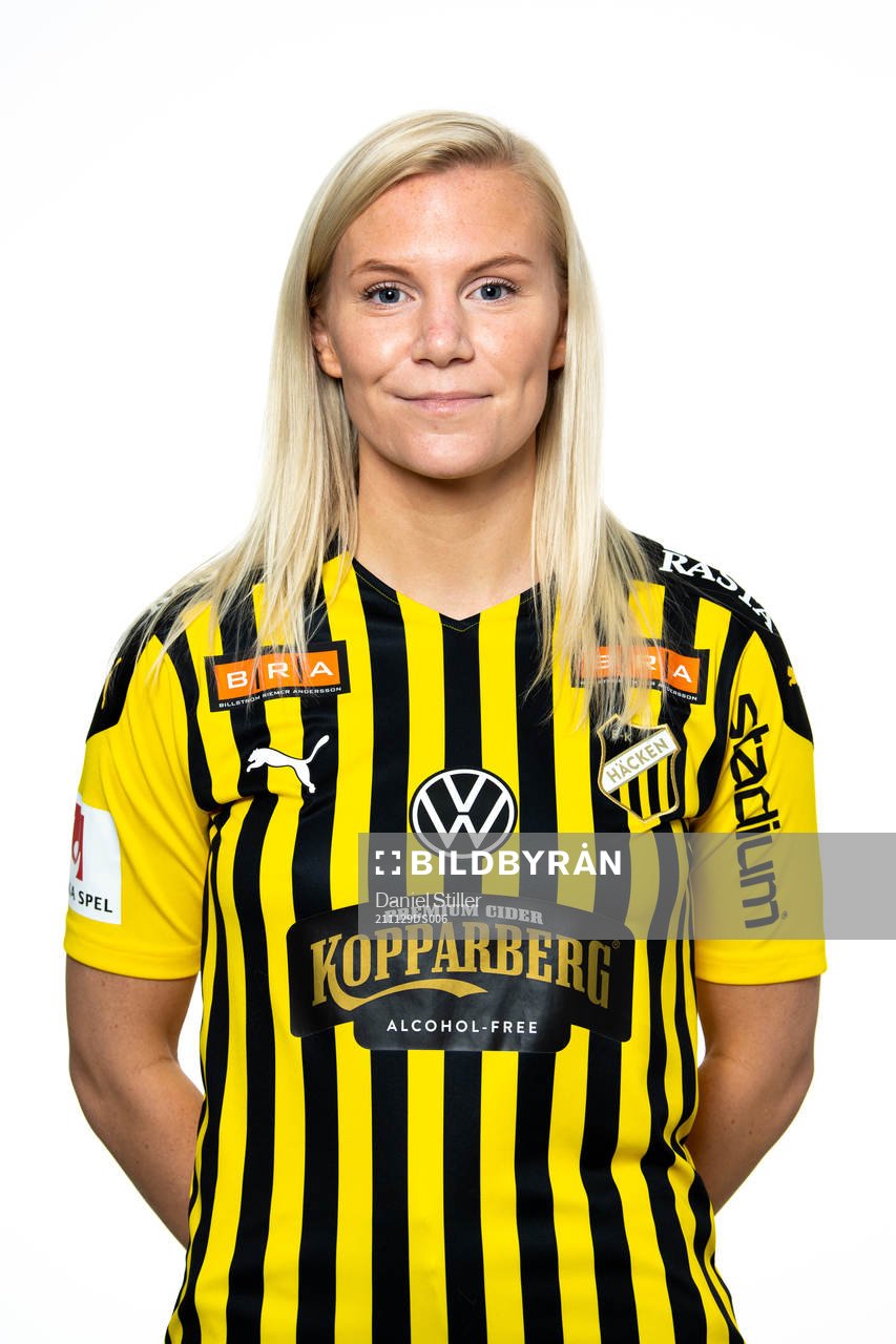 Häckens nyförvärv Josefine Rybrink