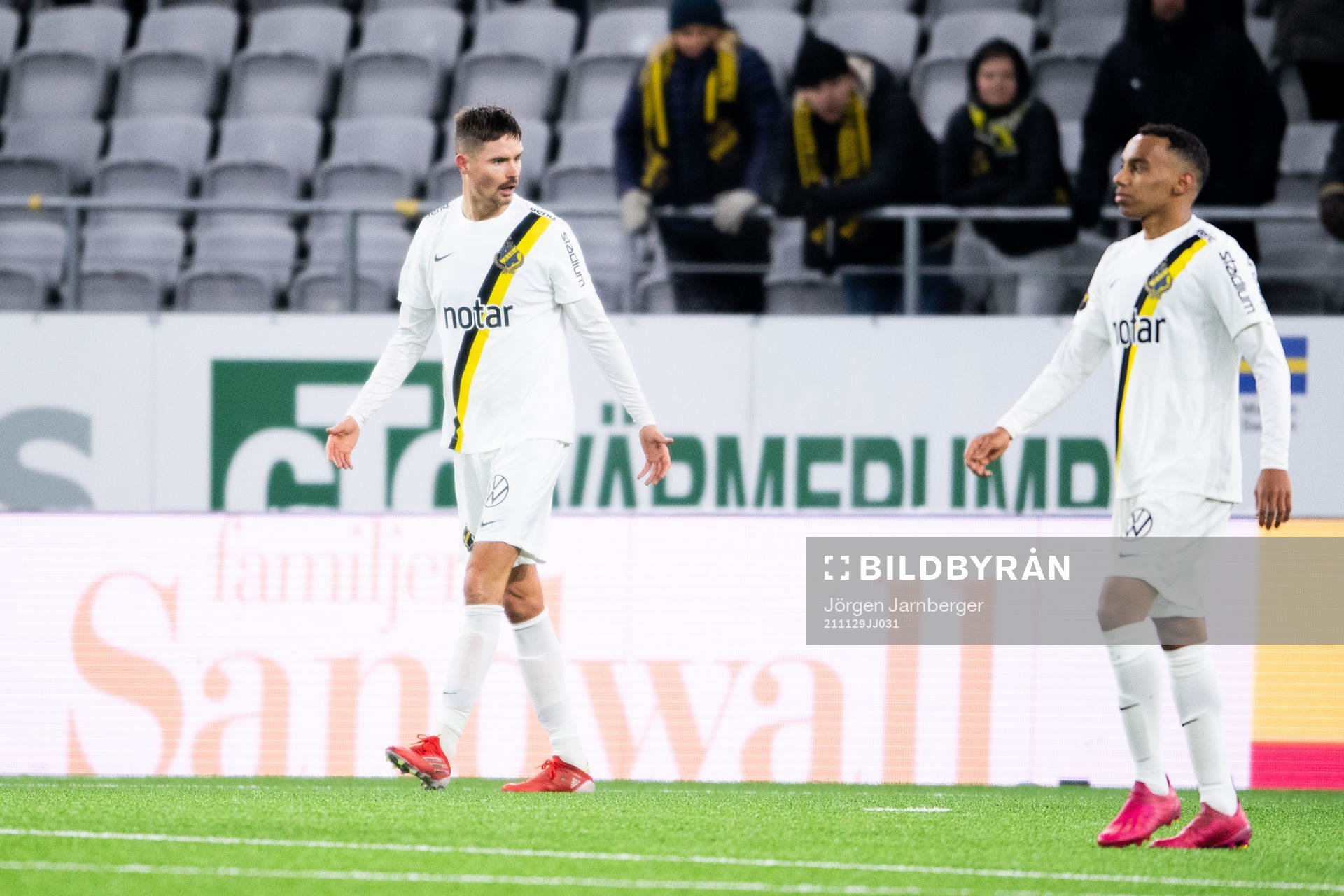 s Mikael Lustig deppar