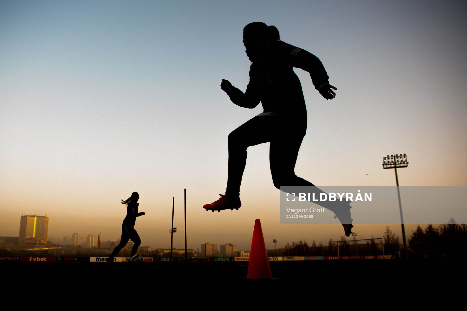 The silhouette of Maren Mjelde of the Norwegian women's