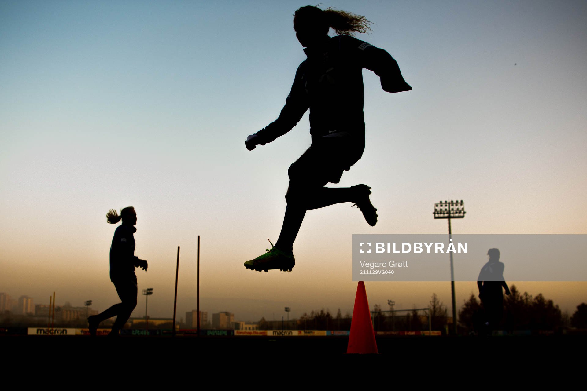 The silhouette of Celin Bizet Ildhusøy of the Norwegian