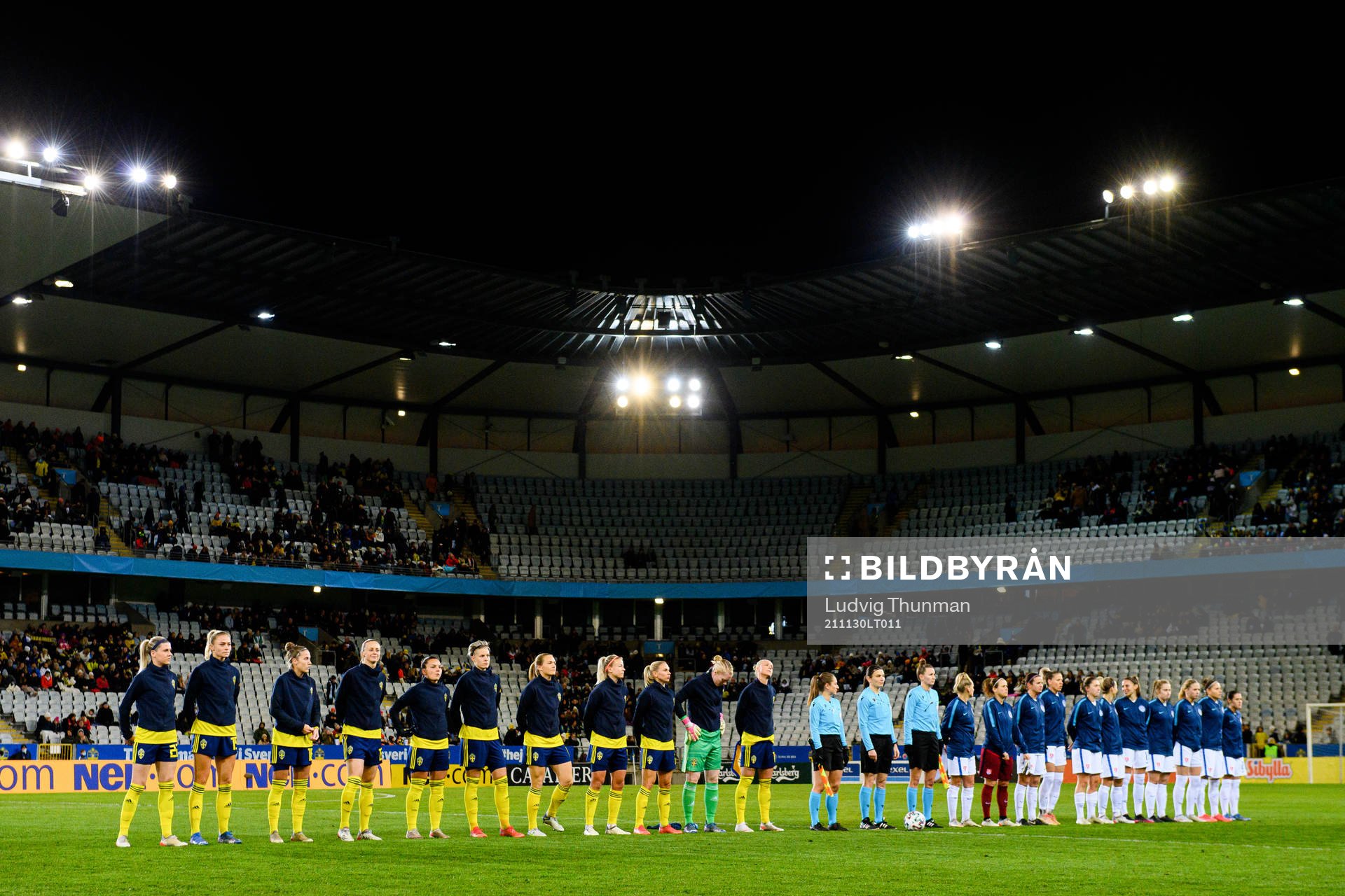 Players of Sweden and Slovakia ahed of the FIFA Women's