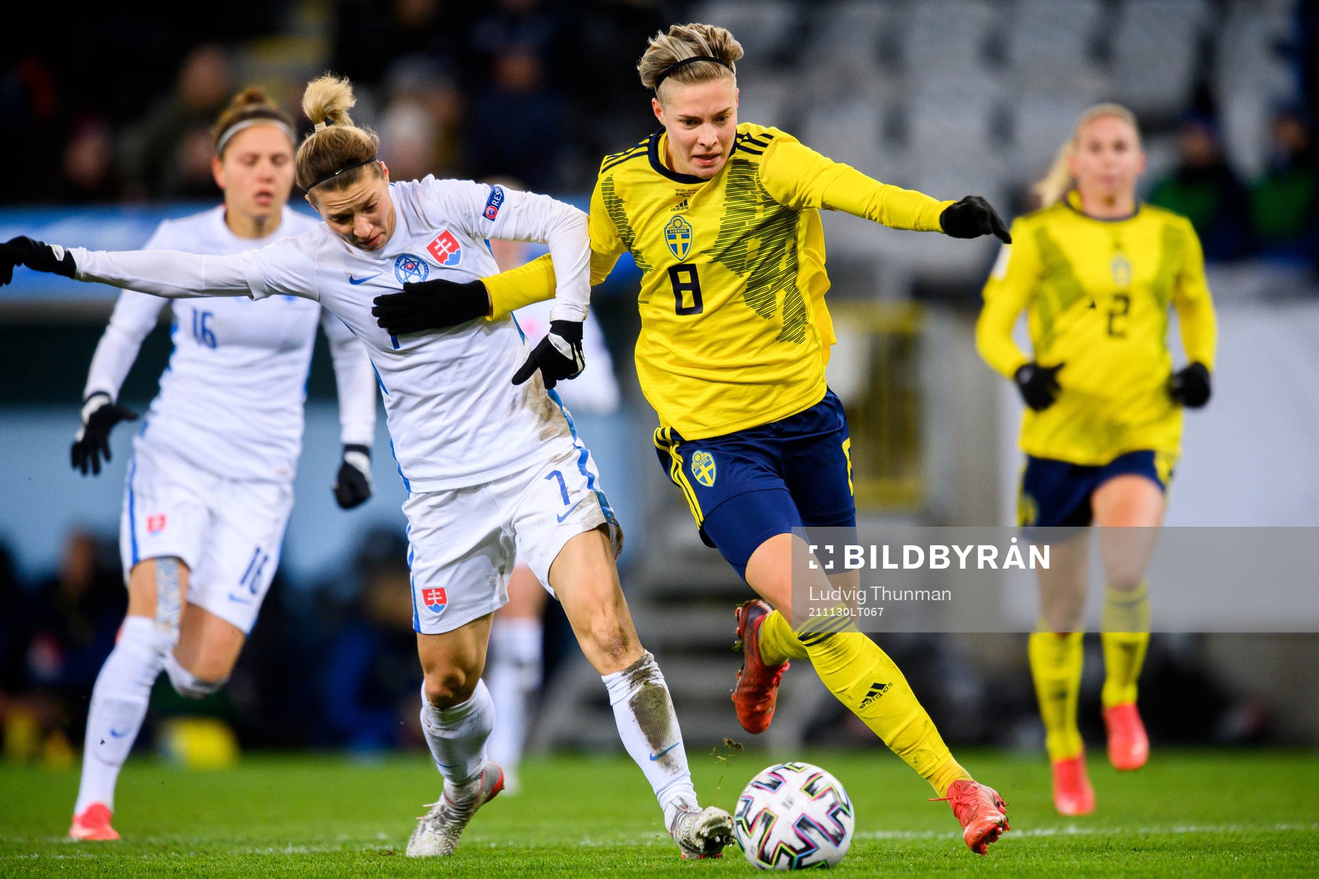 Patricia Fischerova of Slovakia and Lina Hurtig of Sweden