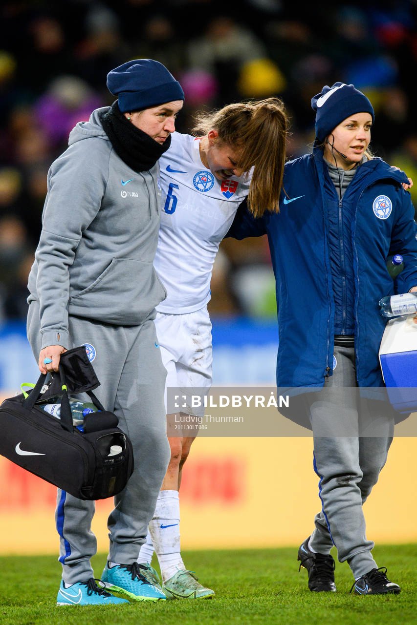 Viktoria Ceriova of Slovakia in pain