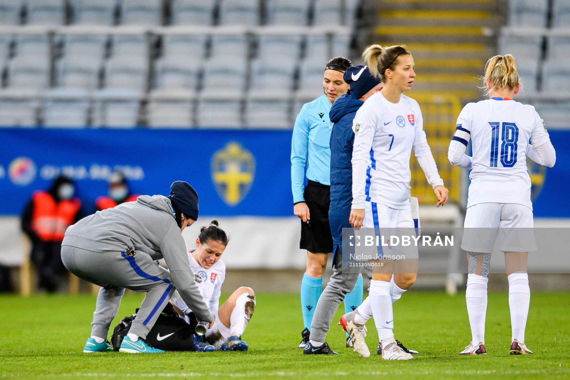 Martina surnovska of Slovakia in pain