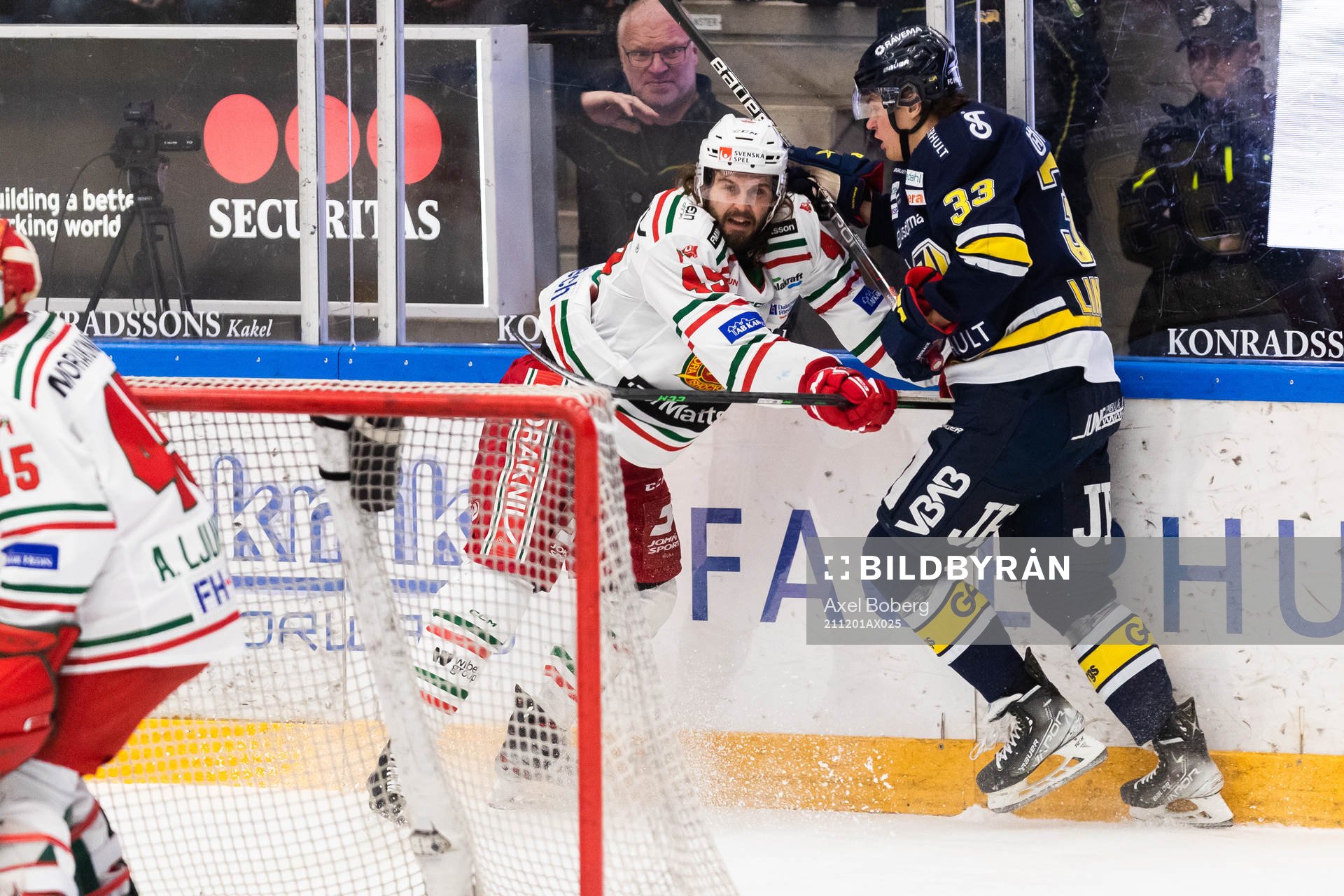 s Måns Lindbäck