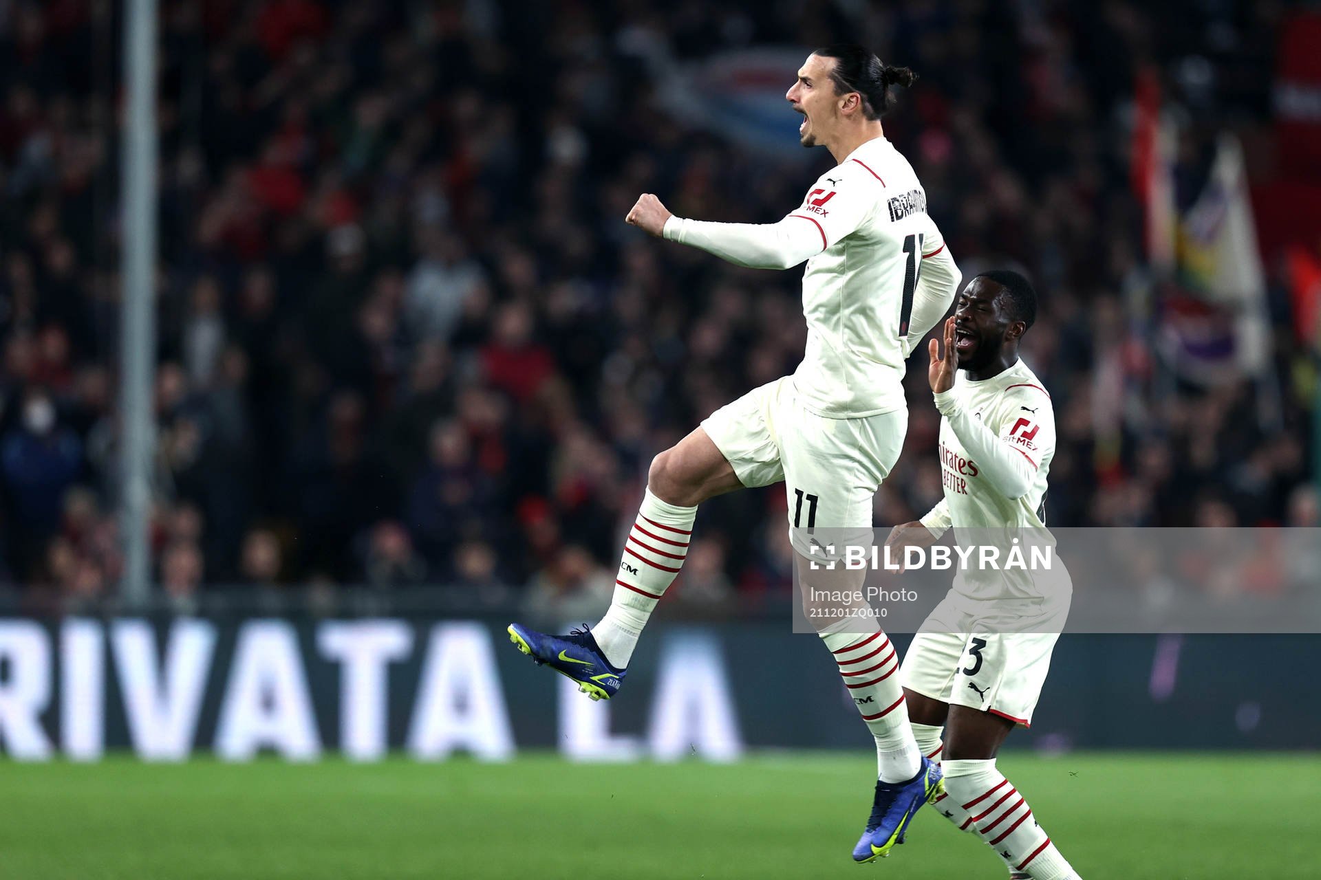 Zlatan Ibrahimovic of Milan celebrates the 1-0 goal