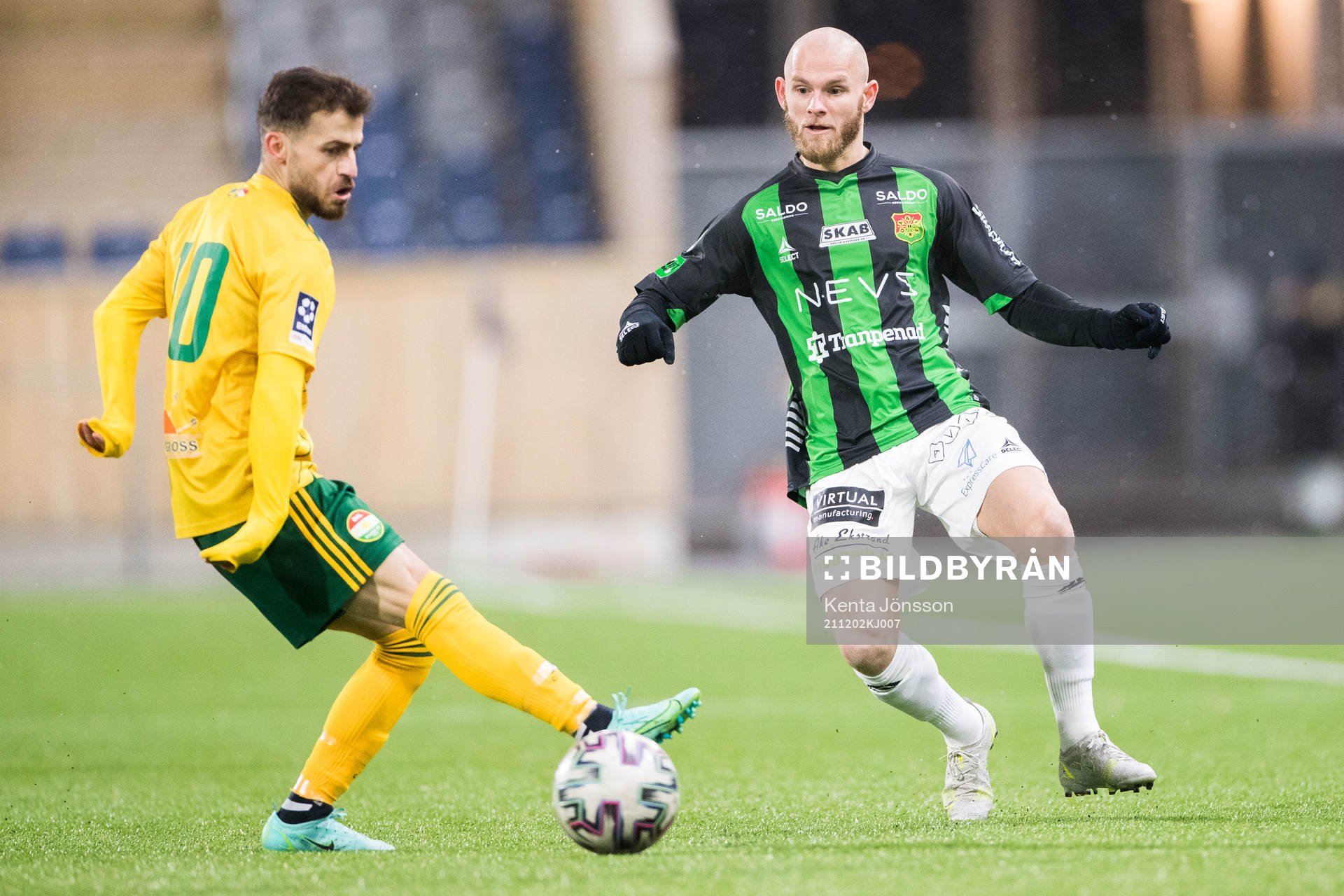 Dalkurds Haron Ahmed Zubair och GAIS Niklas Andersen