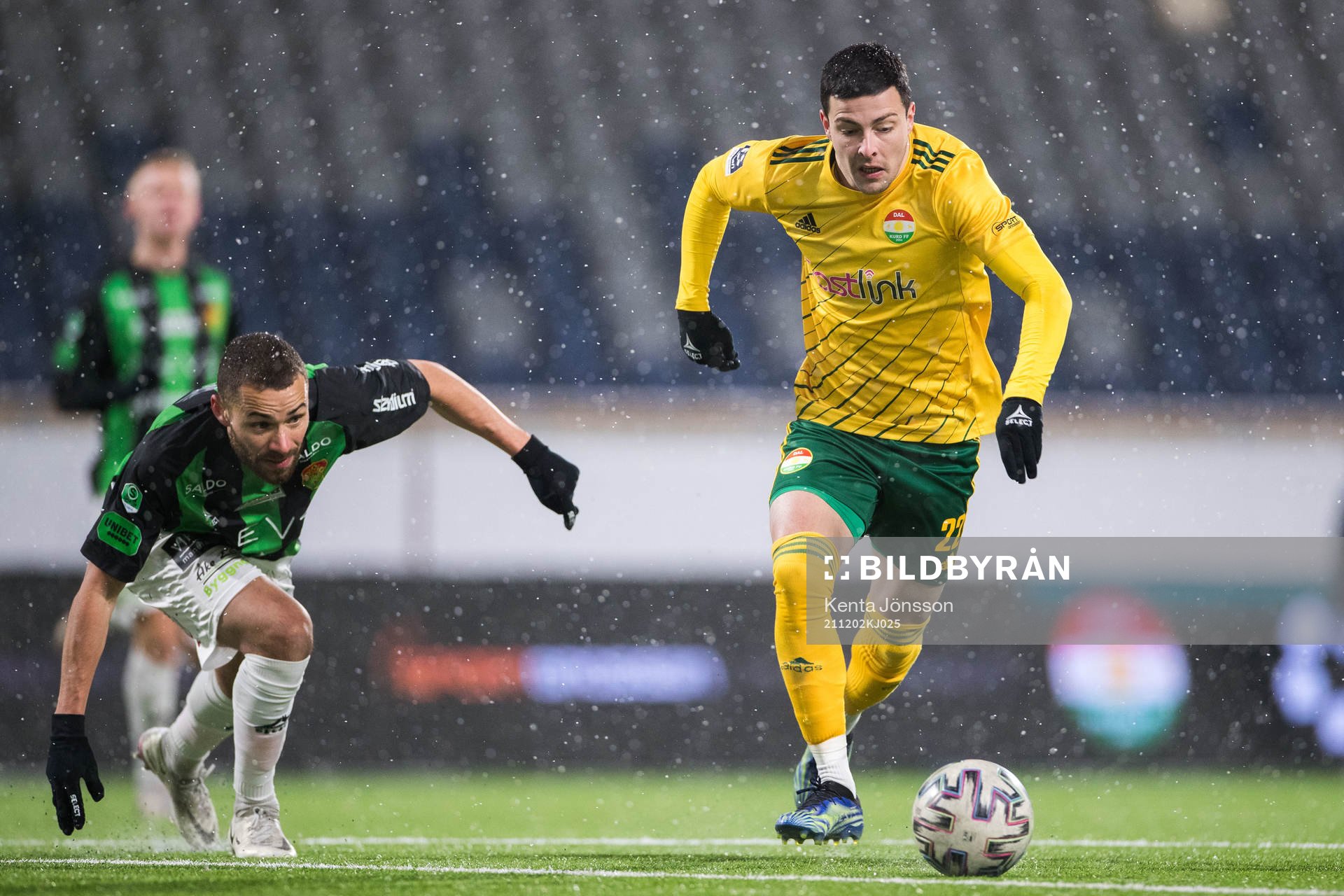 GAIS Malkolm Moenza och Dalkurds Ezequiel Montagna