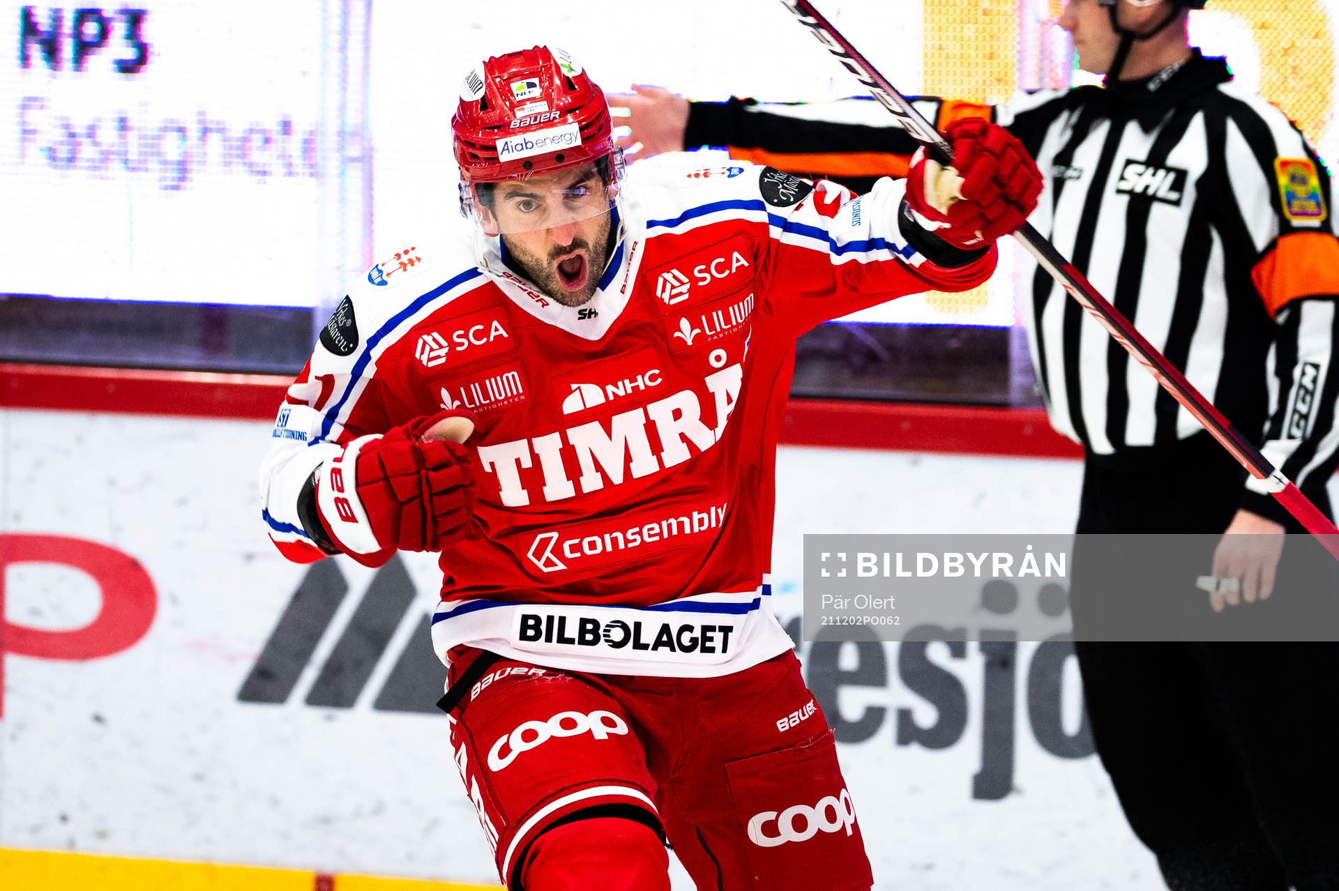 Timrås Joey LaLeggia jublar