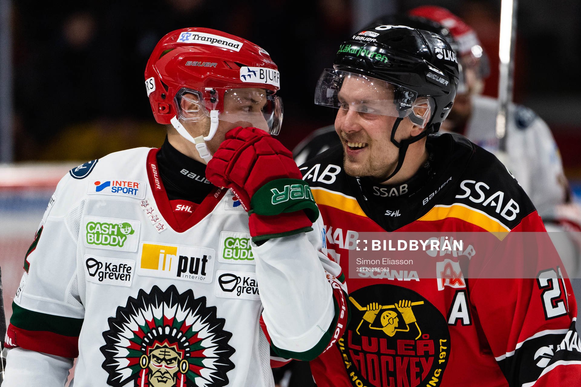 Frölundas Patrik Carlsson och Luleås Juhani Tyrväinen