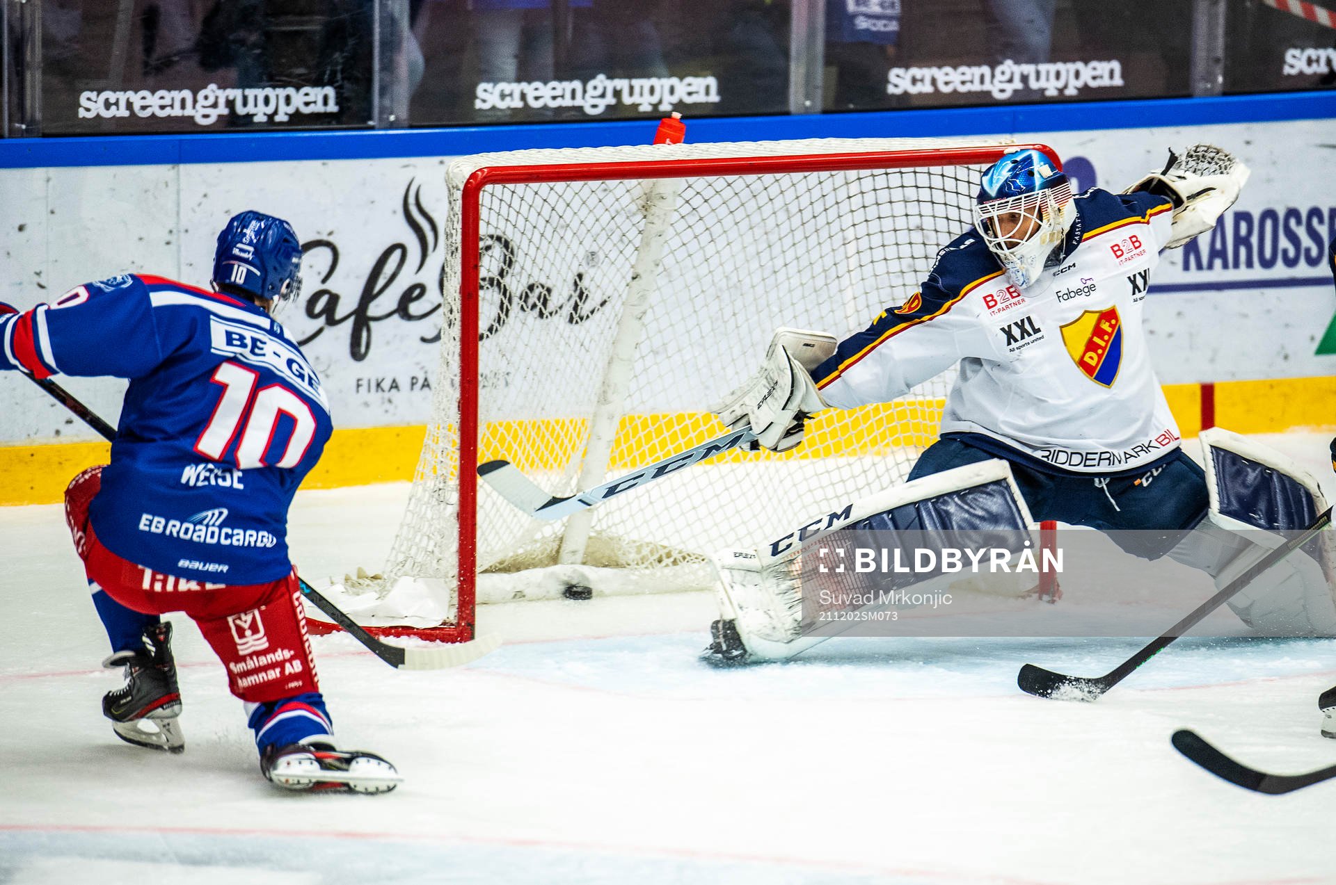 Oskarshamns Dale Weise gör 3-2 målet bakom Djurgårdens