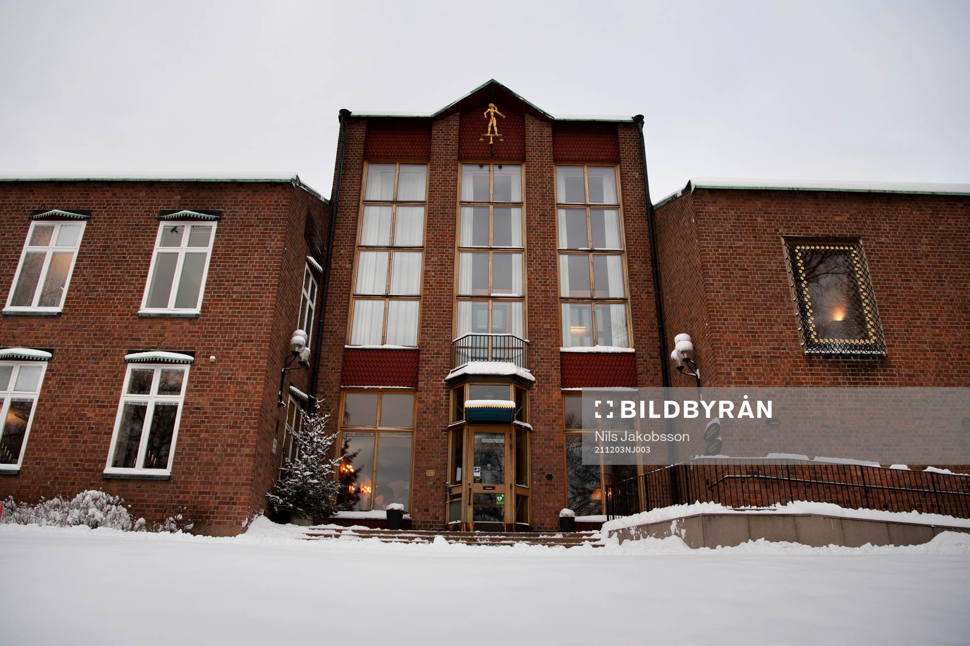 Exteriör på Hovrätten för Nedre Norrland när domen mot