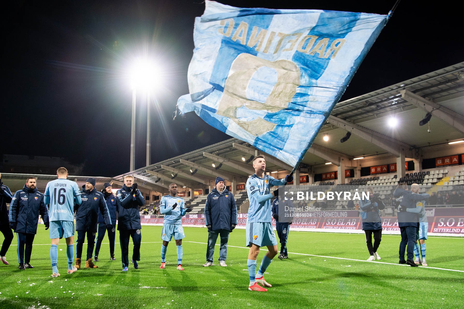 Djurgårdens Haris Radetinac tackar fansen
